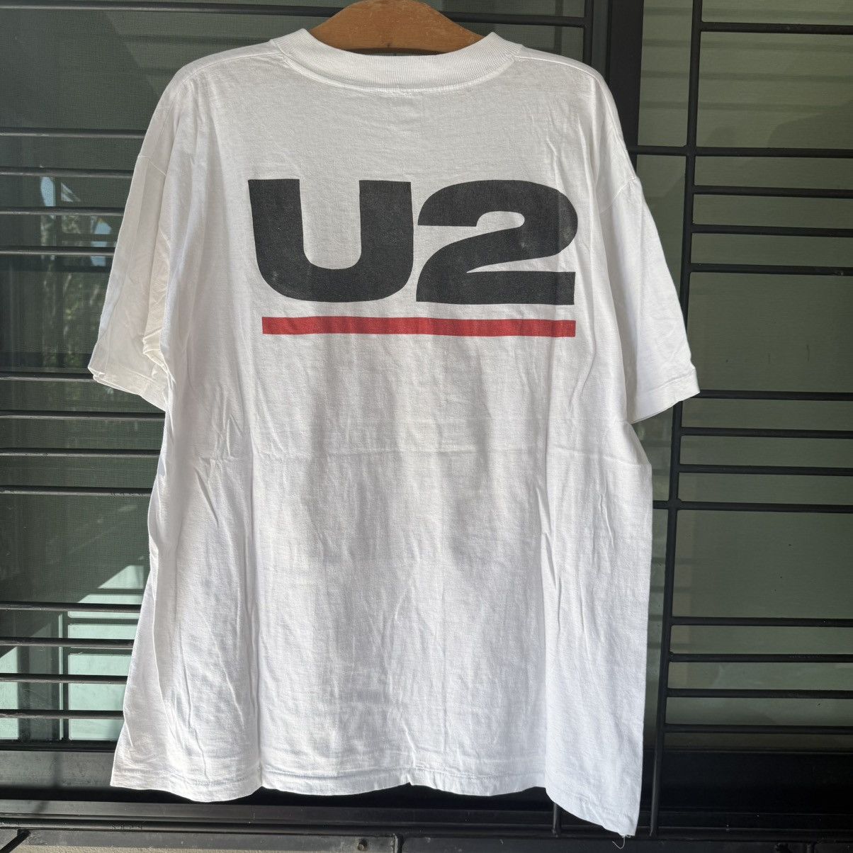 Other 1989/ U2 vintage Size US XL / EU 56 / 4 - 2 Thumbnail