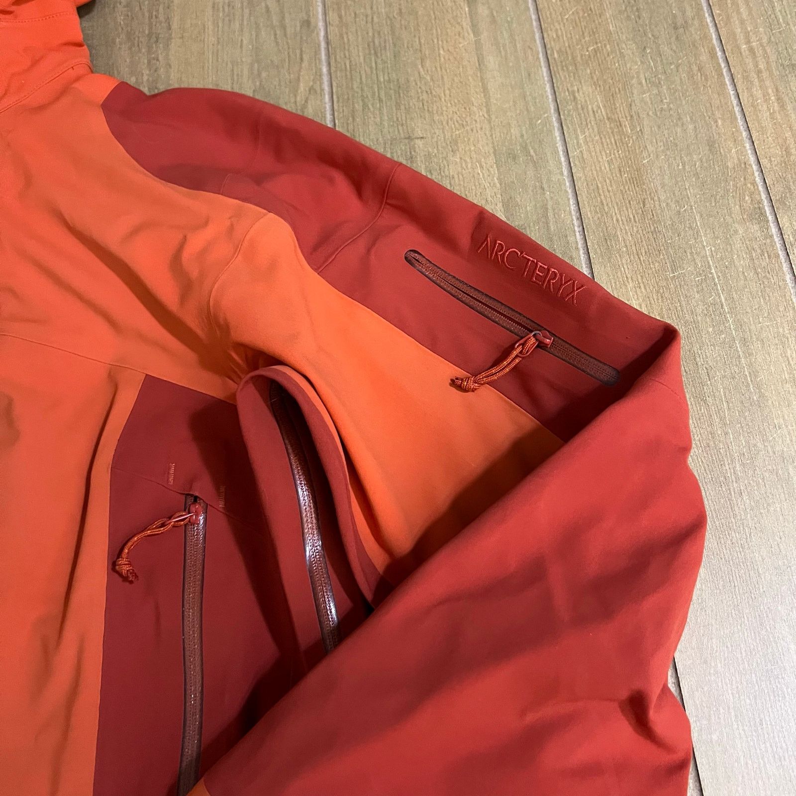 Arc'teryx Arc’teryx Women’s M Ski Shell Jacket RECCO Avalanche Orange Size M / US 6-8 / IT 42-44 - 11 Thumbnail