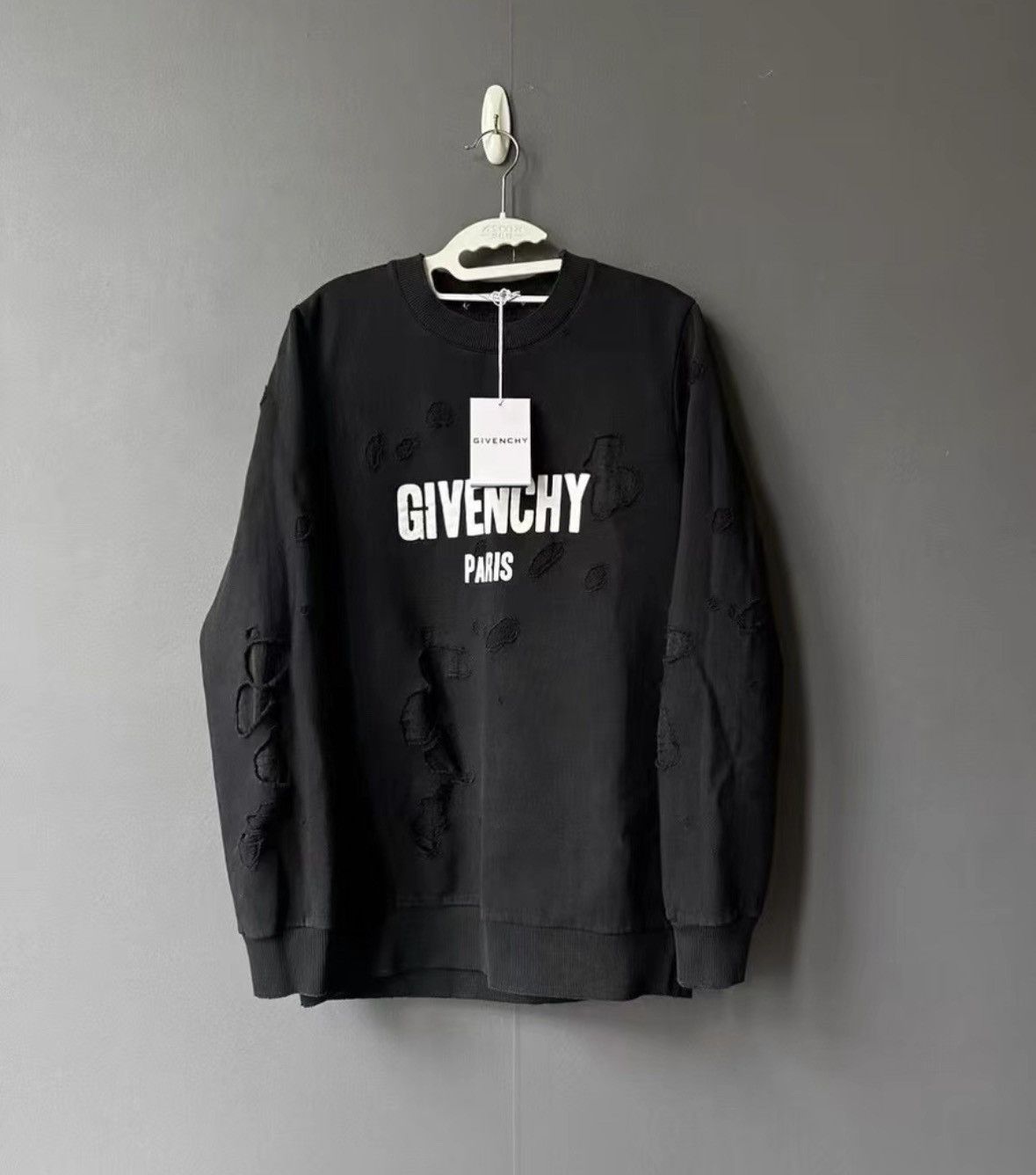 Givenchy Givenchy Classic destroyed black hoodie-JY Size US S / EU 44-46 / 1 - 1 Thumbnail