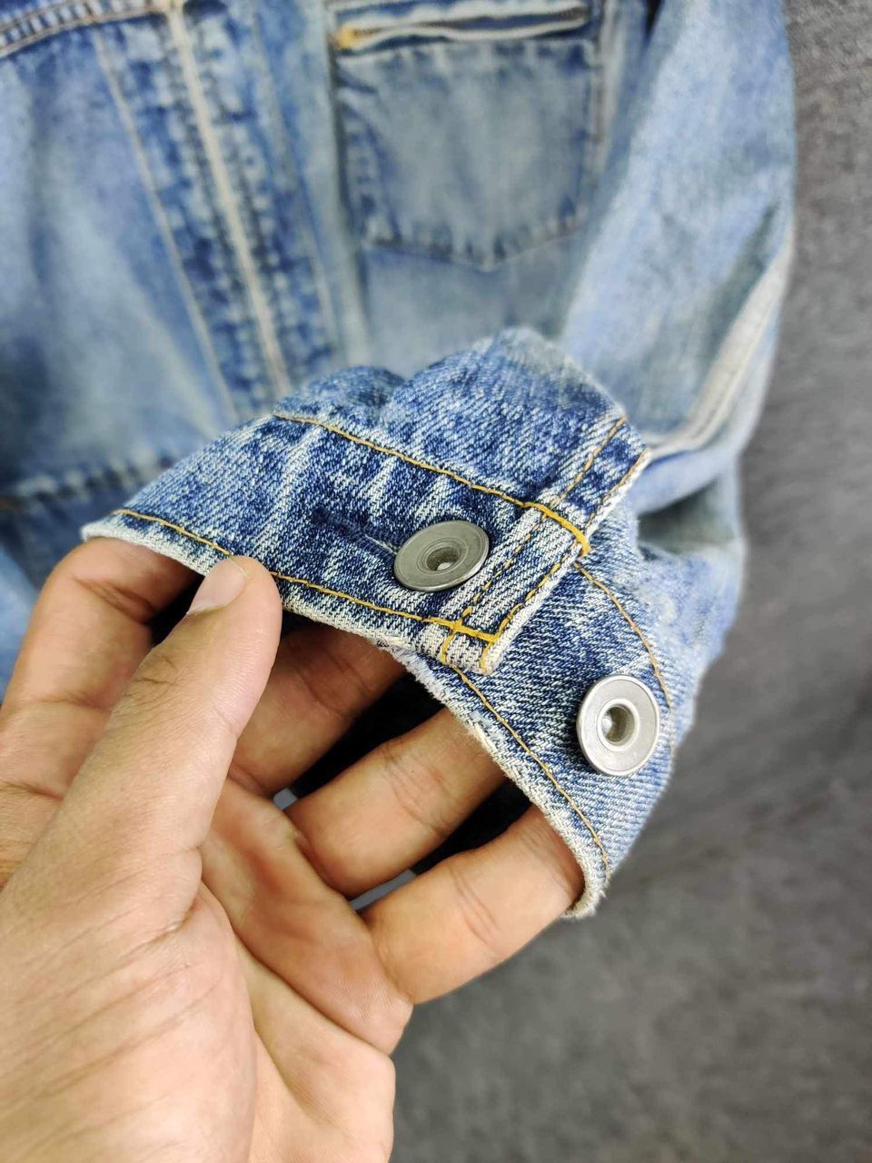 Uniqlo Vintage Thrashed Uniqlo Distressed Zipper Denim Jacket Size US XL / EU 56 / 4 - 13 Thumbnail