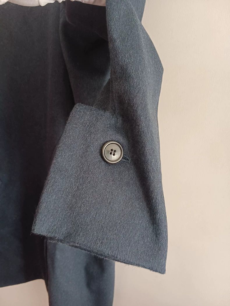 Vivienne Westwood Vivienne Westwood A wool coat for a woman with asymmetrica Size M / US 6-8 / IT 42-44 - 9 Thumbnail