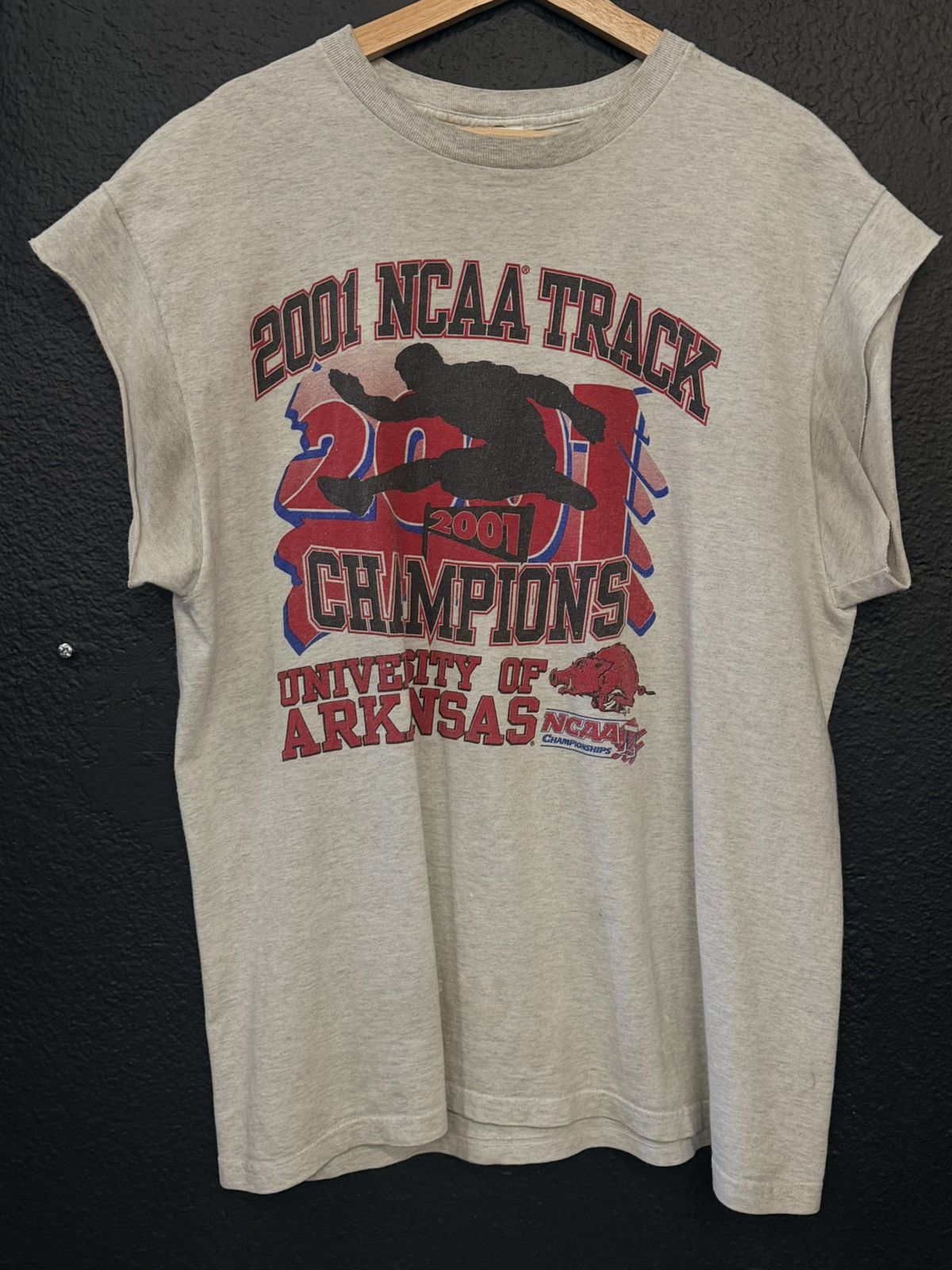 Vintage Vintage 2001 NCAA Track Shirt Size US XL / EU 56 / 4 - 1 Thumbnail
