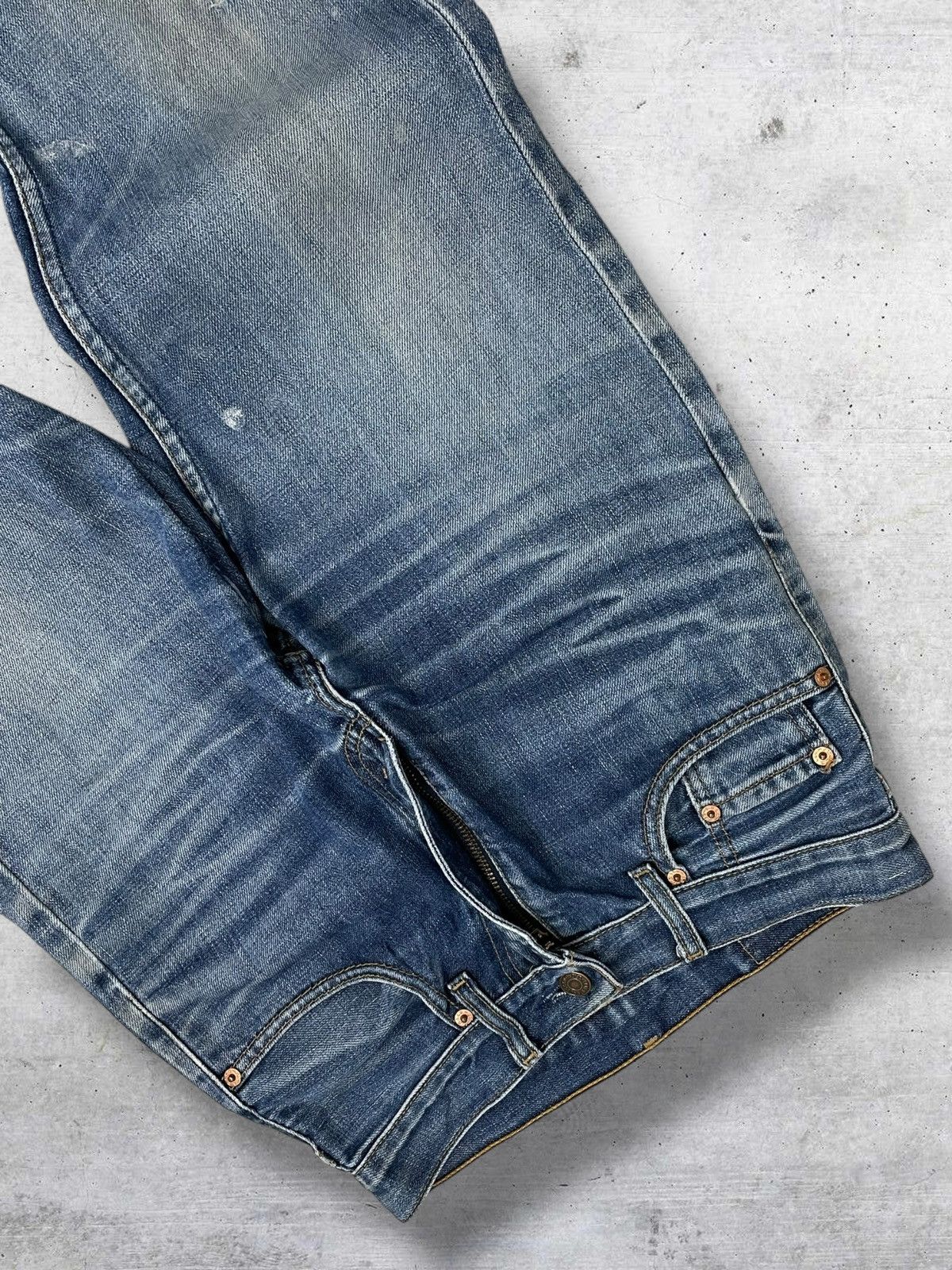 Levi's Vintage Clothing VINTAGE 501 LEVIS USA DESIGNER 90S OG OLD RIPPED MUD DENIM Size US 26 / EU 42 - 8 Thumbnail