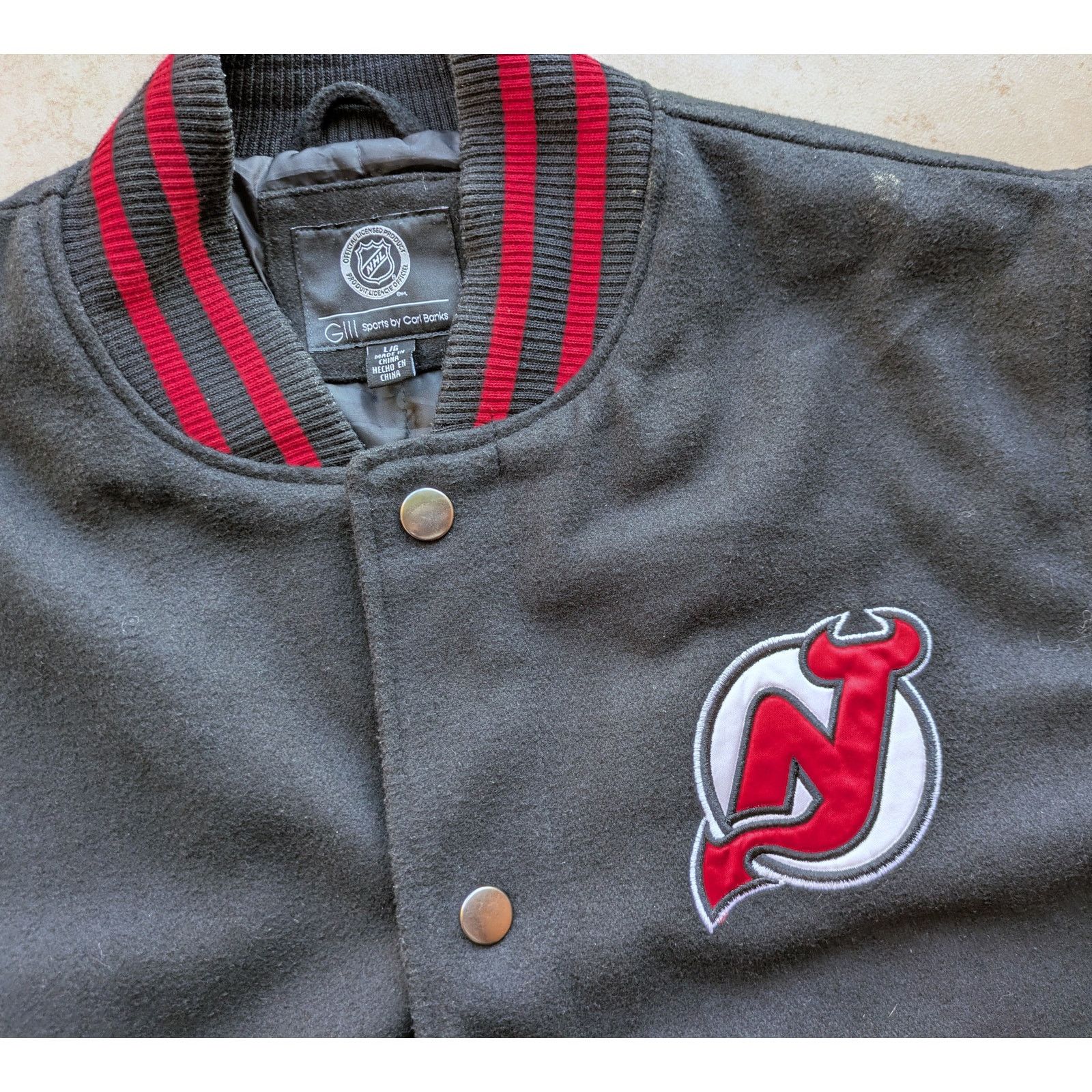 Starter New Jersey Devils 2000s G-III bomber Varsity L black NHL vtg Size US L / EU 52-54 / 3 - 5 Thumbnail