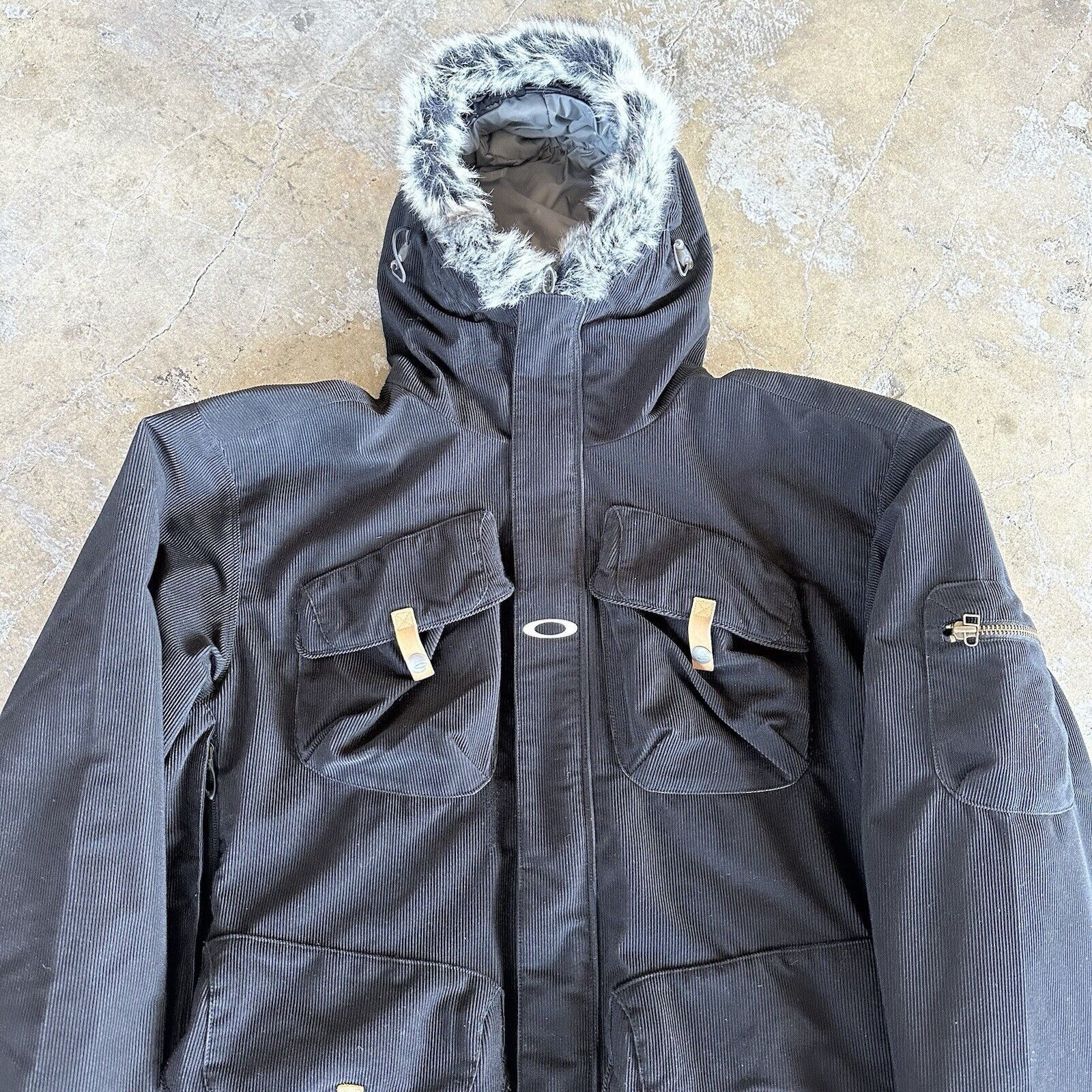 Oakley × Vintage Vintage Y2K Oakley Software Hydro Fuel Black Corduroy Jacket Size US M / EU 48-50 / 2 - 2 Thumbnail