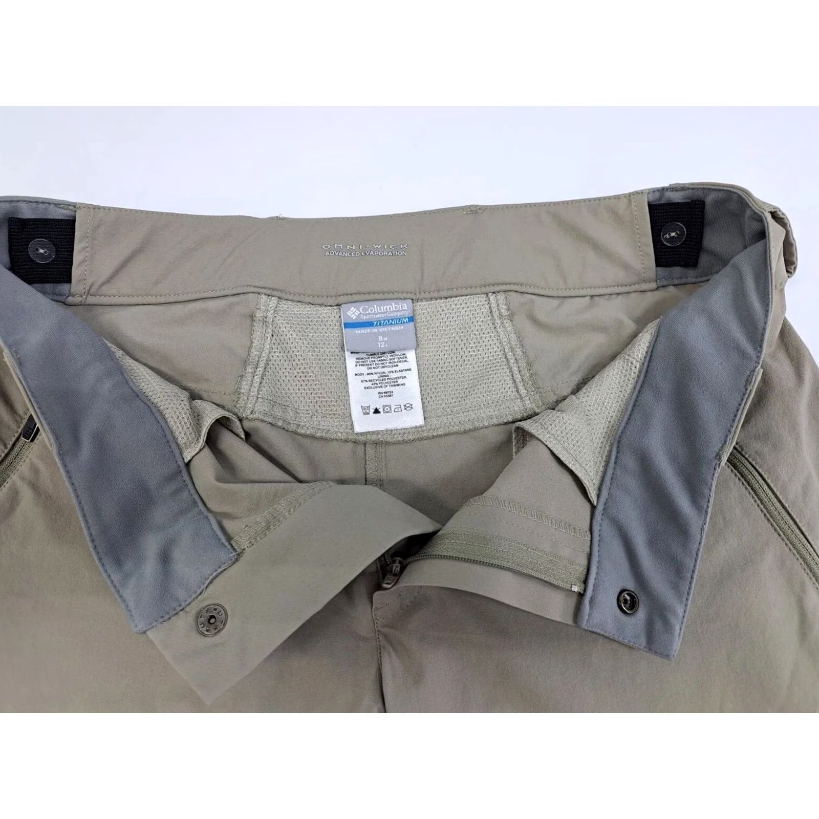 Vintage Columbia Titanium Omni-Dry Womens Cargo Shorts Khaki Size 8/12 12in Inseam Regular Fit Casual Outdoor Summer Mens Womens? Size 30" / US 8 / IT 44 - 5 Thumbnail