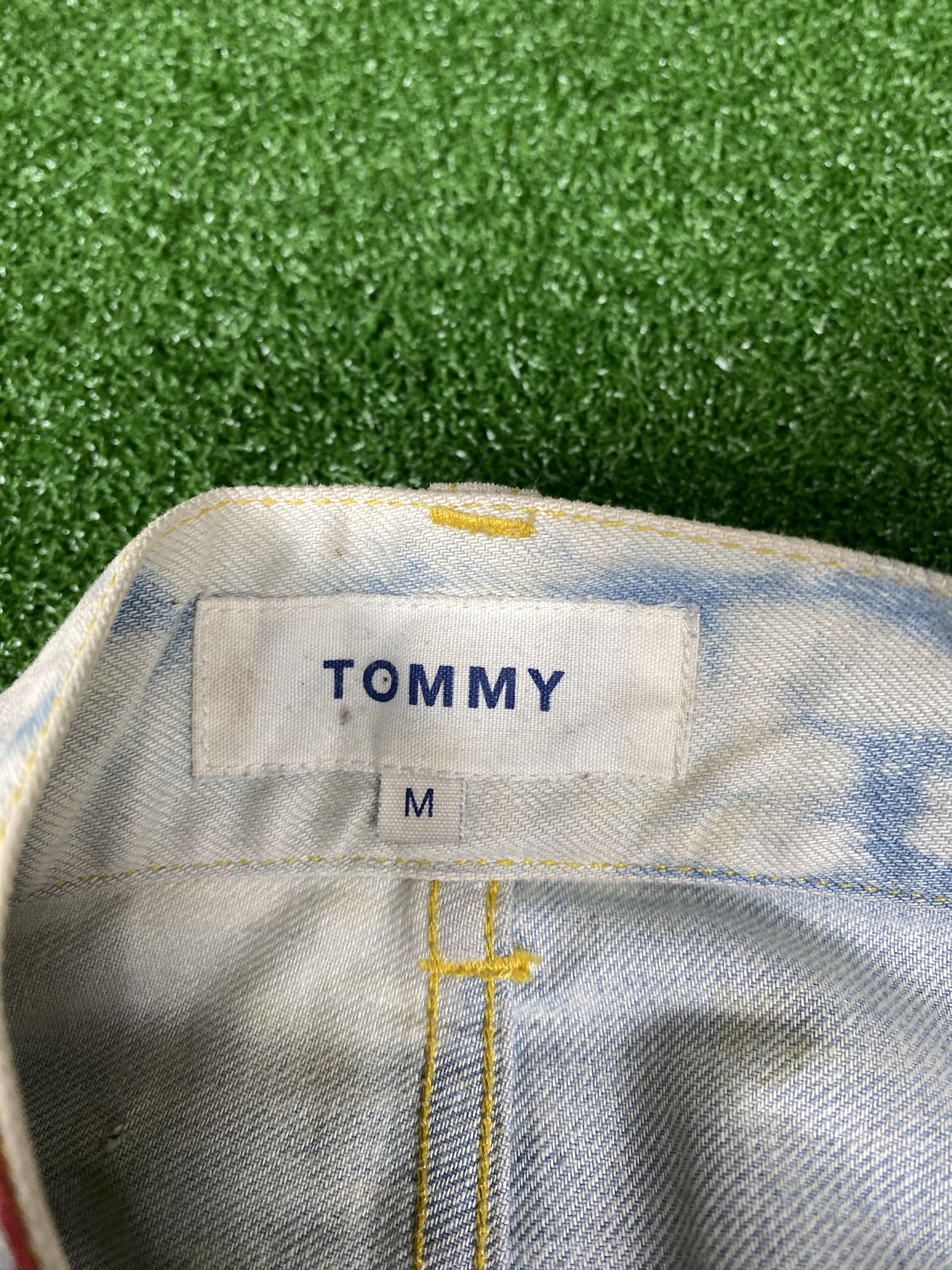 Tommy Jeans Vintage Tommy Acid Wash Blue Jeans CP0051 Size US 34 / EU 50 - 13 Thumbnail