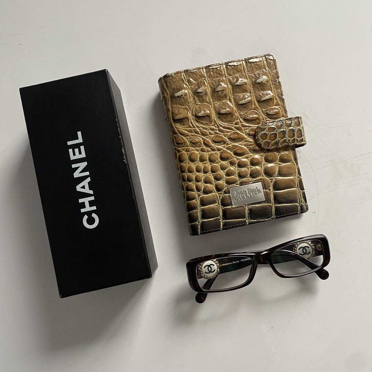 Chanel 2011 Chanel bouton glasses chick look Size ONE SIZE - 3 Thumbnail