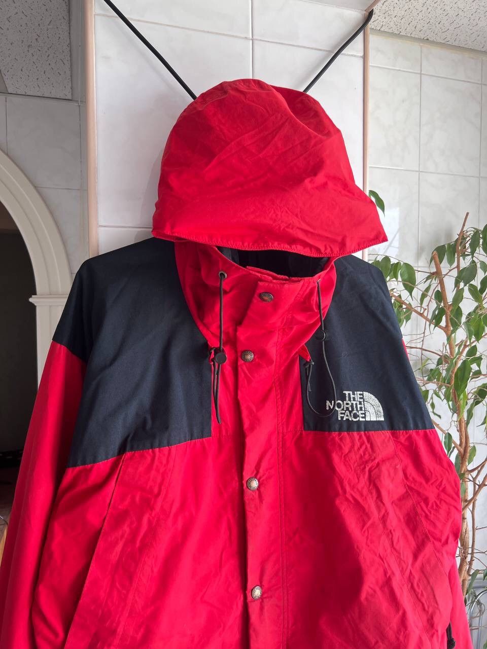 The North Face × Vintage 🔥 VINTAGE 90’s THE NORTH FACE GORE-TEX SHELL JACKET USA RED Size US L / EU 52-54 / 3 - 2 Thumbnail