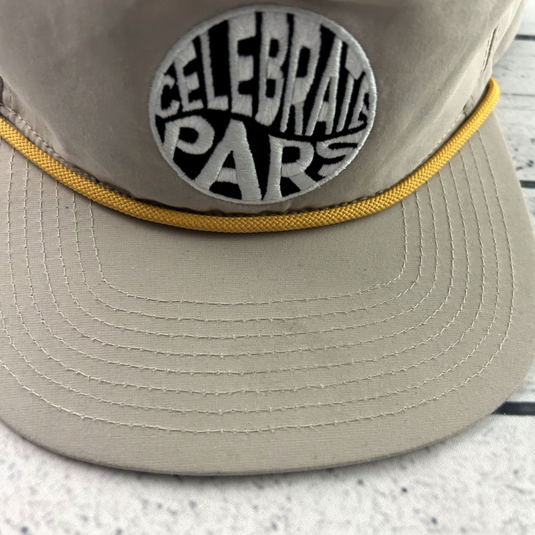 Vintage Swannie's Golf Hat Celebrate Pars Adjustable Rope Beigh Beige Mens One Size Khaki Beigh Golf Hat Adjustable Rope Beigh Beige Mens Size ONE SIZE - 2 Thumbnail