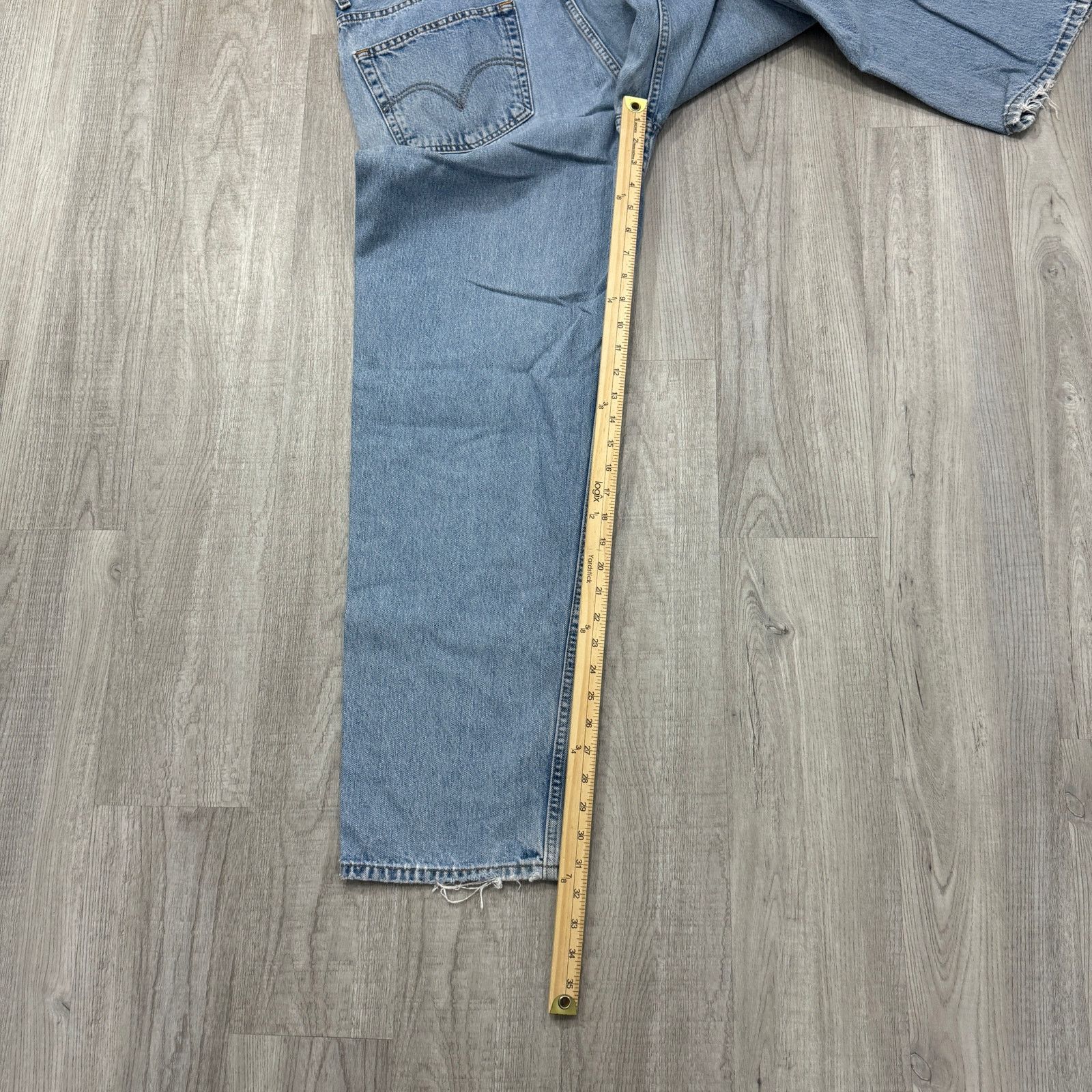 Levi's Vintage Levi's 550 Jeans Men's 40 x 32 Blue Relaxed Fit Size US 40 / EU 56 - 9 Thumbnail