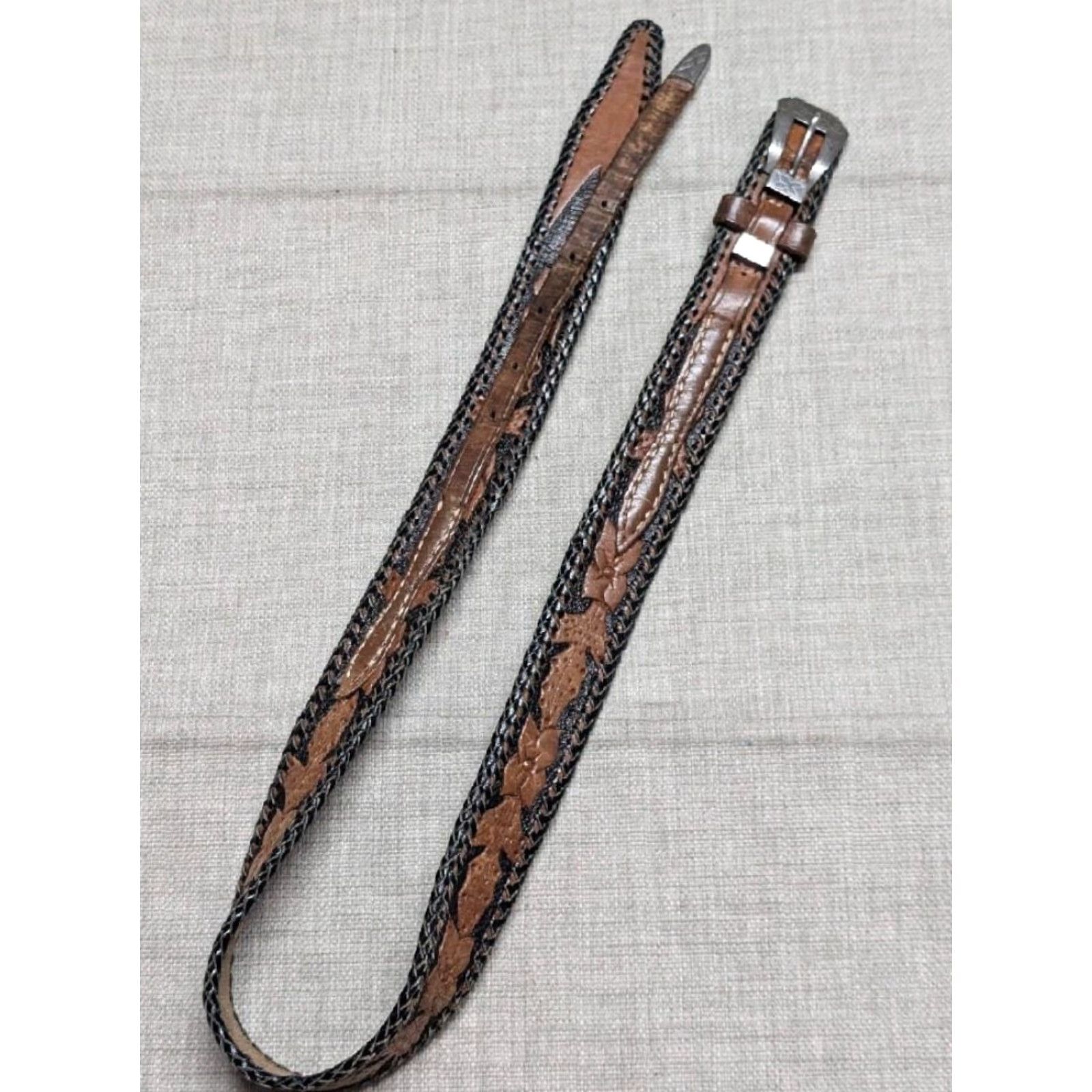 Vintage VINTAGE handcrafted western belt Unisex Adults 28 cowhide leather Tooled Brown 1-1/4" width 34.5" length 26-30 holes Mens Womens Size 28 - 7 Thumbnail