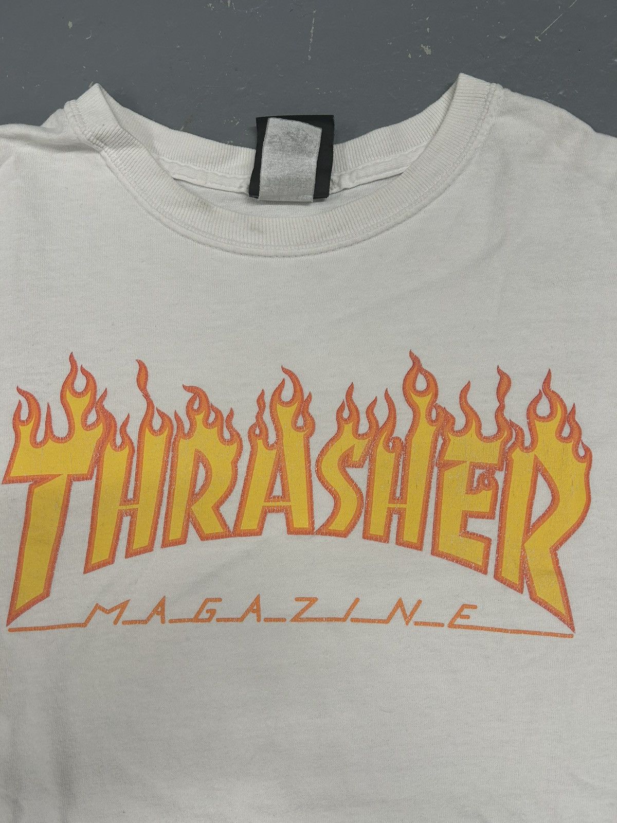 Thrasher Essential Y2K White Thrasher Skateboards Flame Logo T-Shirt Size US M / EU 48-50 / 2 - 2 Thumbnail