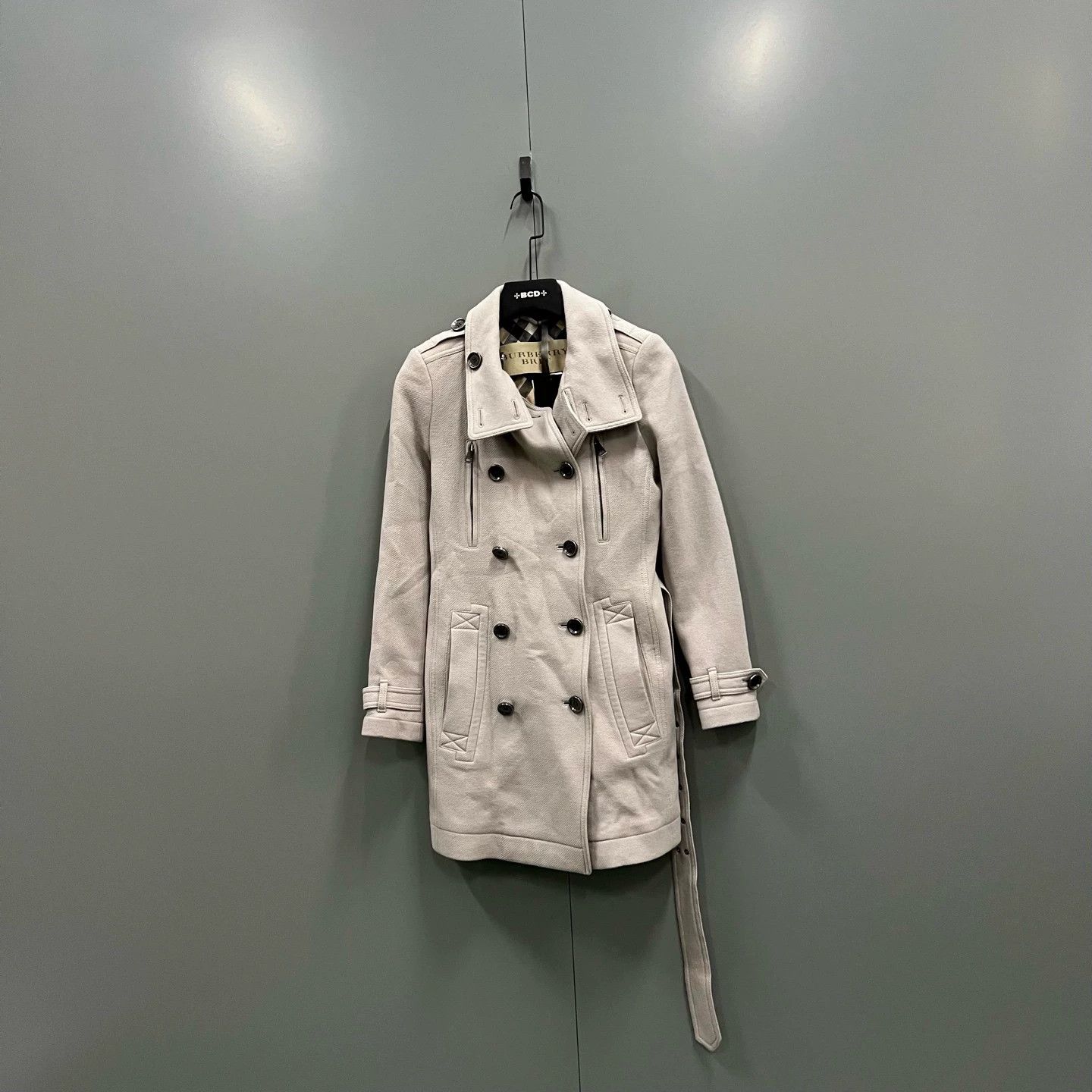 Burberry Burberry Classic Double-Breasted Coat Size US XS / EU 42 / 0 - 1 Thumbnail