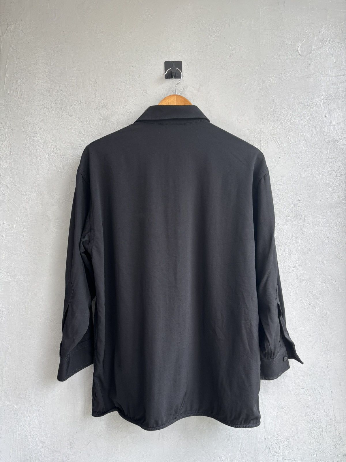 Balenciaga Balenciaga SS2021 Rayon oversized shirt Size US M / EU 48-50 / 2 - 8 Thumbnail