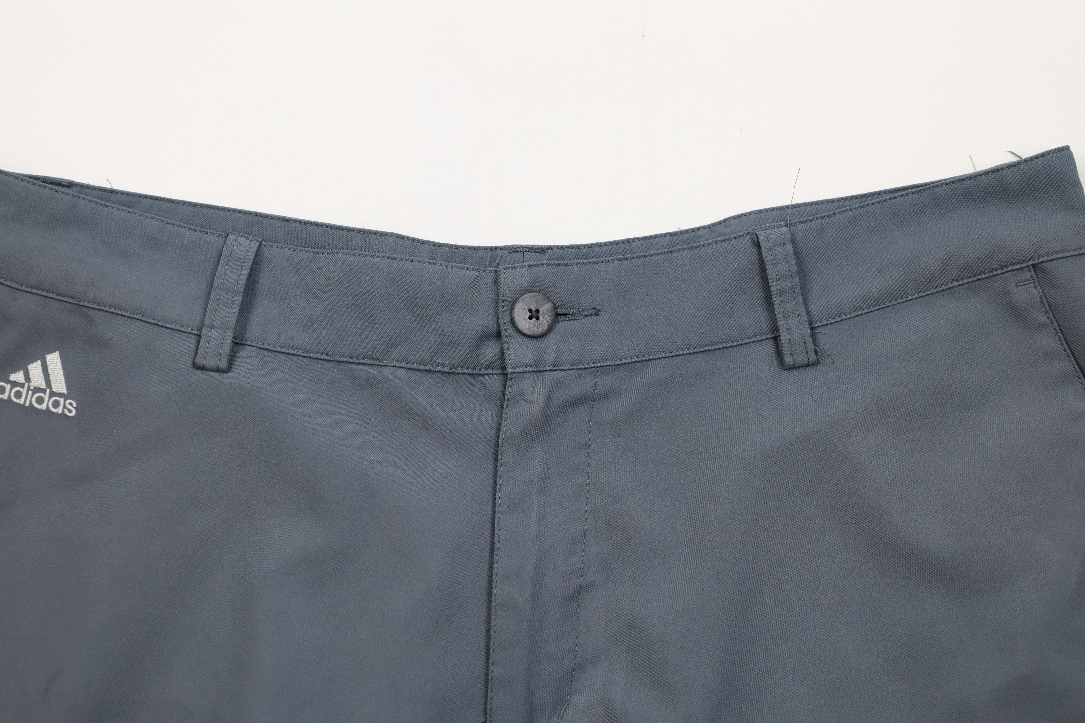 Adidas Adidas Golf Spell Out Tech Golfing Chino Shorts Gray Size US 34 / EU 50 - 2 Thumbnail