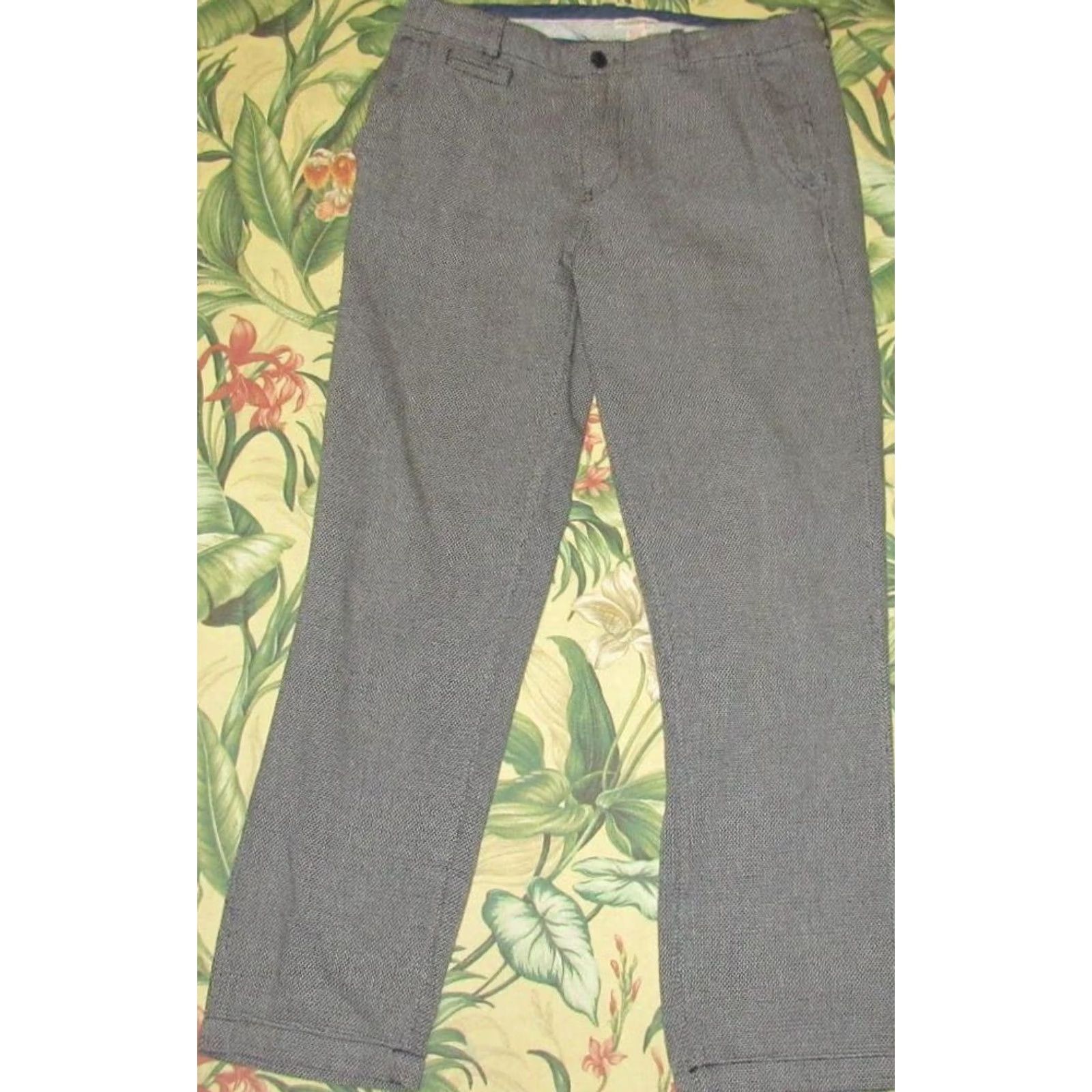 Carbon2Cobalt CARBON2COBALT Grey Cotton Woven Hopsack Pants 33 x 31 Mens Chino Cotton 100% Inseam 31 Regular Gray 33 MensPants Size US 33 - 3 Thumbnail