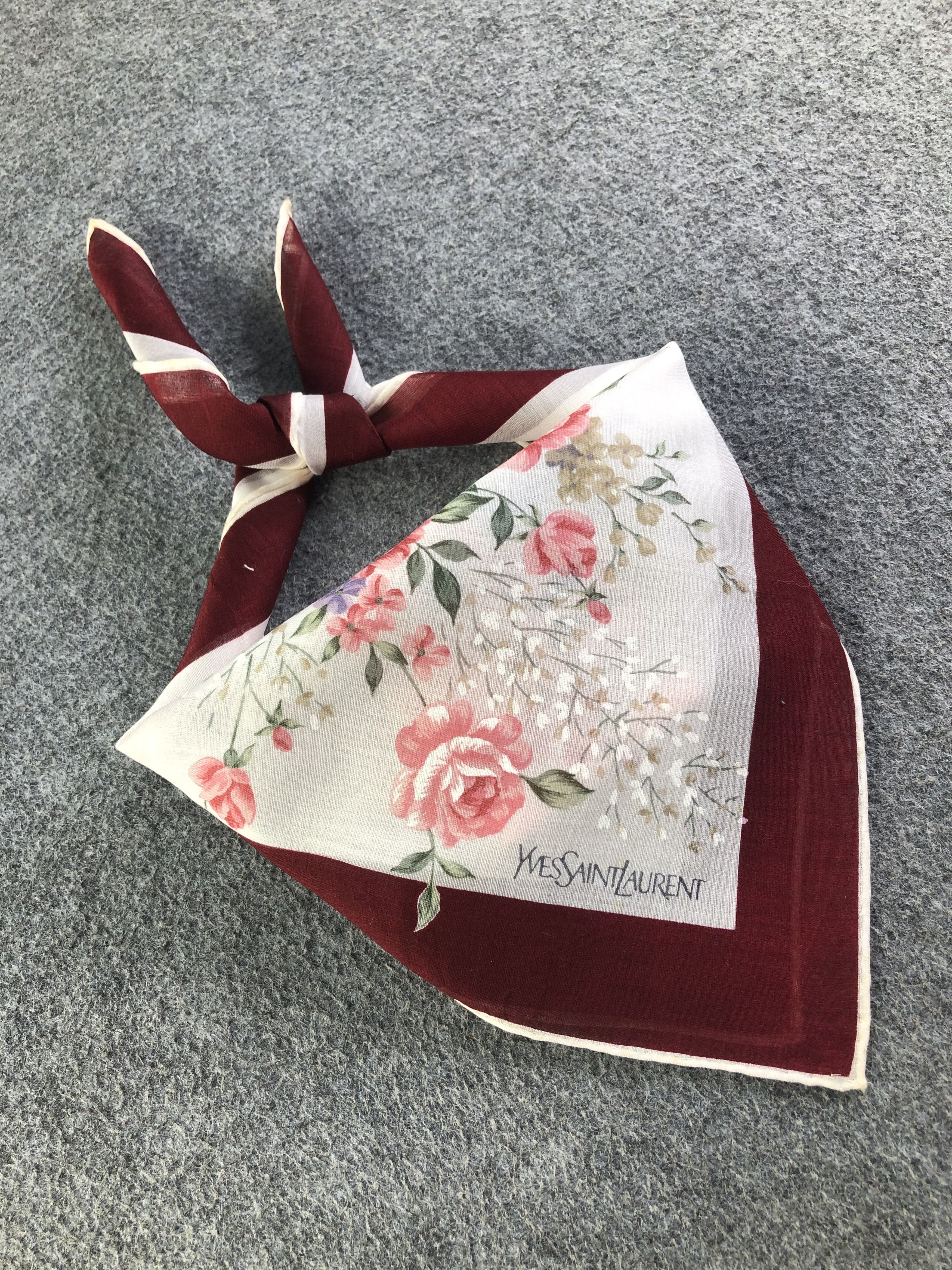 Yves Saint Laurent Yves Saint Laurent Handkerchief / Bandana / Neckerchief C367 Size ONE SIZE - 2 Thumbnail