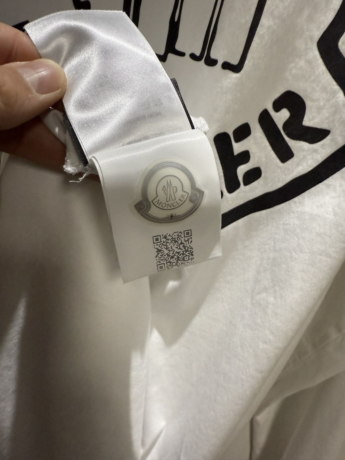 Moncler Genius Moncler 1952 Genius 2 x Undefeated Longsleeve T-Shirt Size US M / EU 48-50 / 2 - 7 Thumbnail
