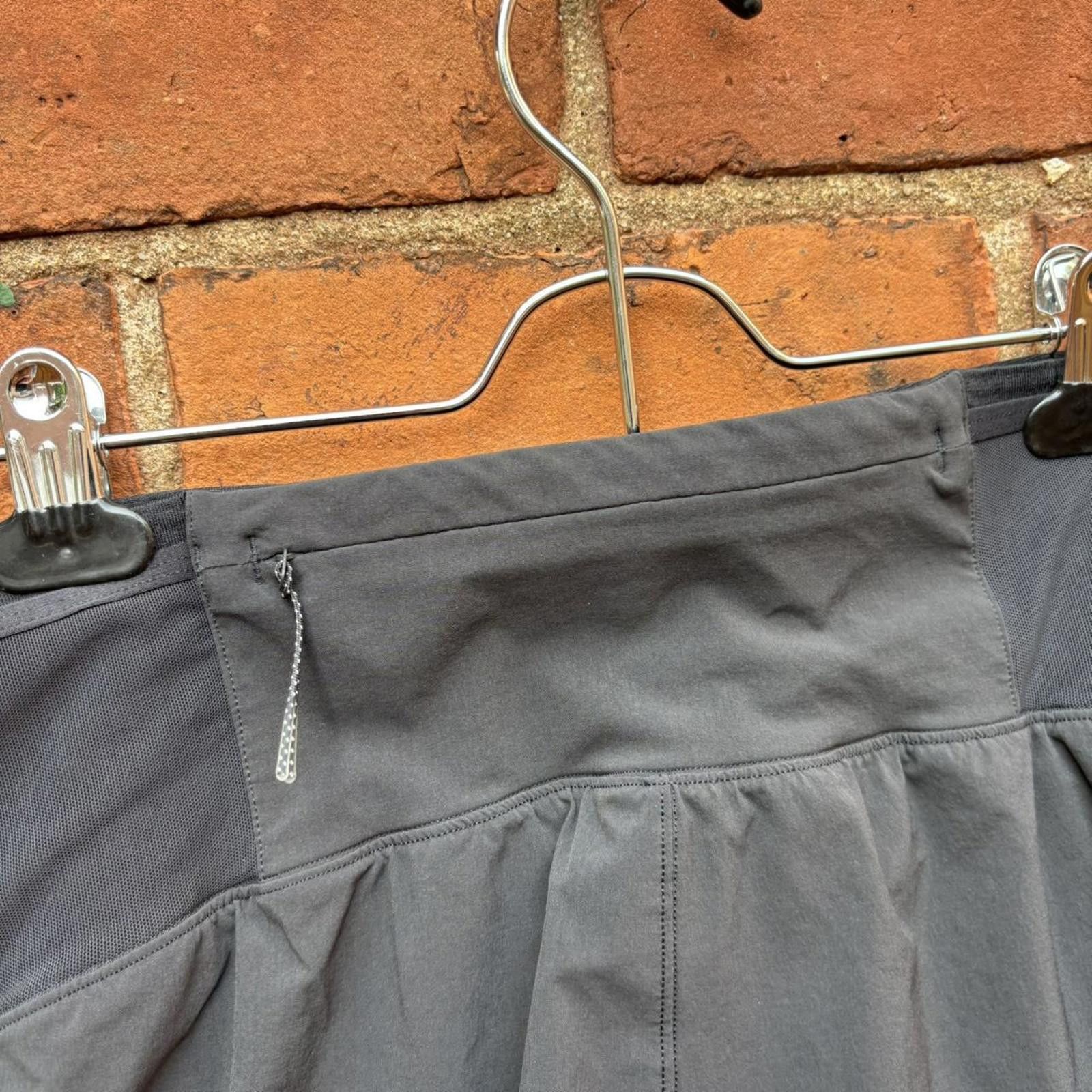 Lululemon lululemon SenseKnit Composite Running Shorts Size US 36 / EU 52 - 6 Thumbnail
