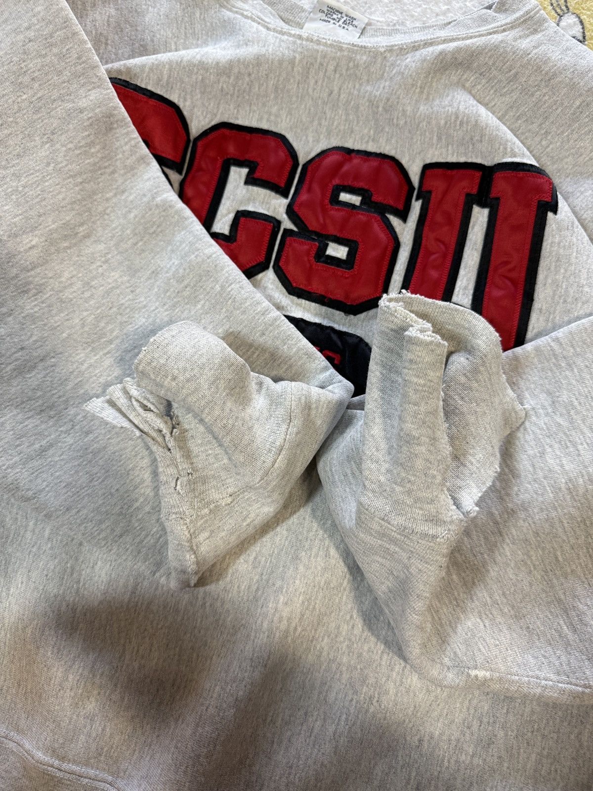 Vintage Vintage distressed saint cloud state crewneck sweatshirt Size US L / EU 52-54 / 3 - 5 Thumbnail