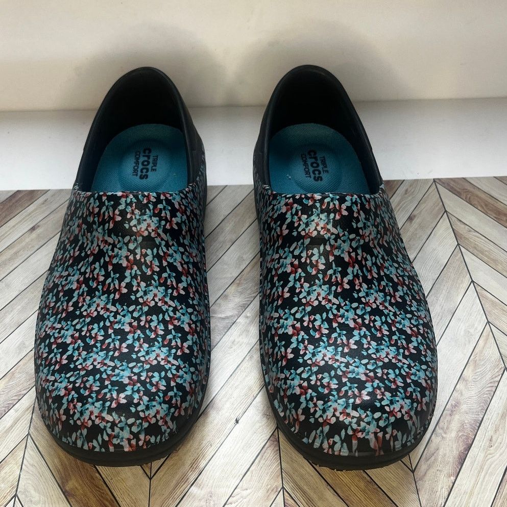Crocs Crocs Neria Pro II LiteRide Floral Work Clogs Black W7 Size US 7 / IT 37 - 2 Thumbnail