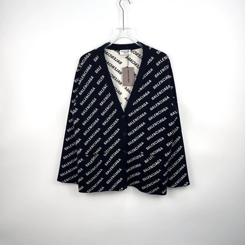 Balenciaga Balenciaga black full print bullet screen cardigan-2506 Size US M / EU 48-50 / 2 - 3 Thumbnail
