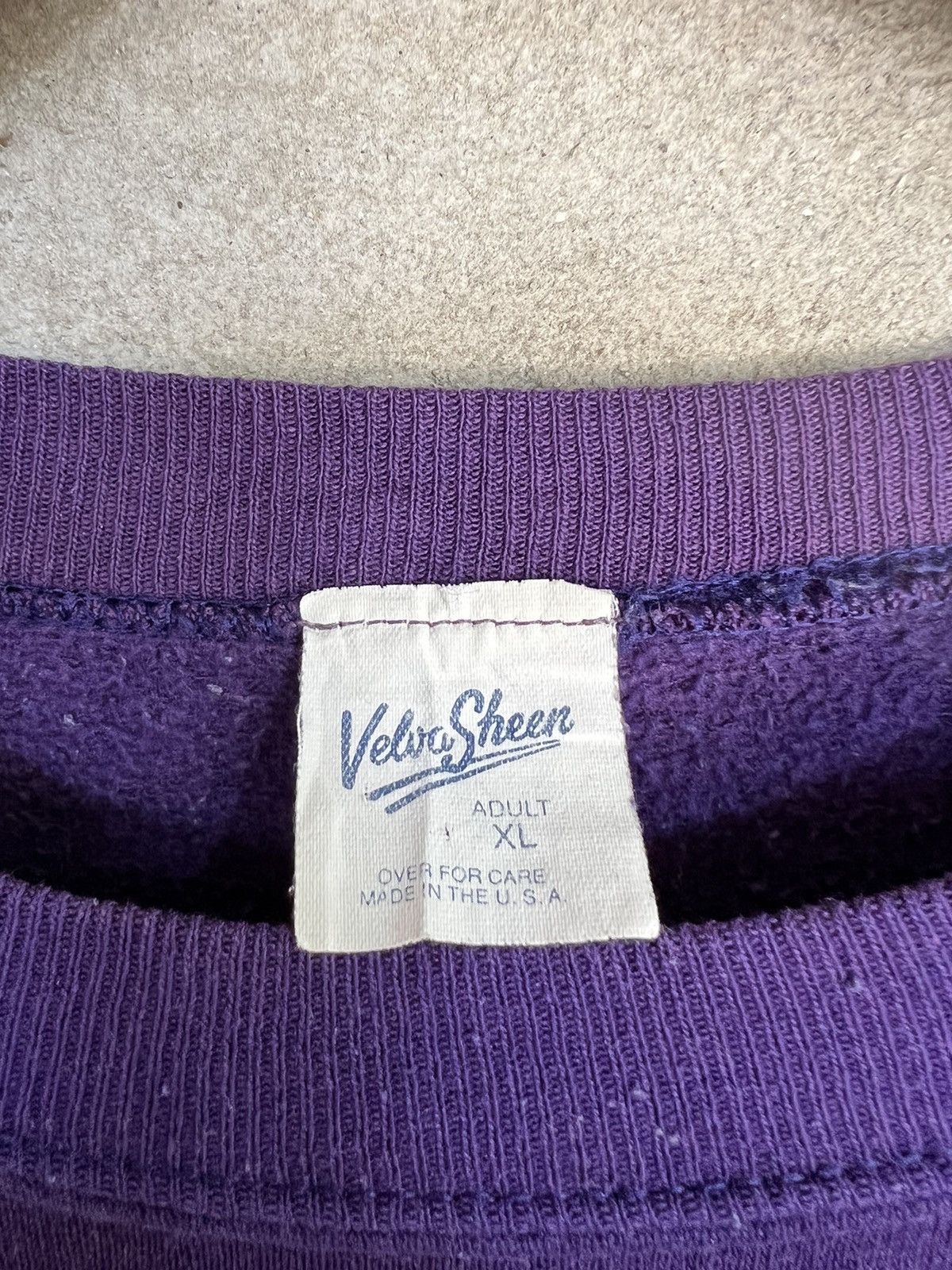 Velva Sheen × Vintage × Warner Bros Vintage Bugs Bunny Warner Bros Cartoon Sweatshirt Size US XL / EU 56 / 4 - 4 Thumbnail