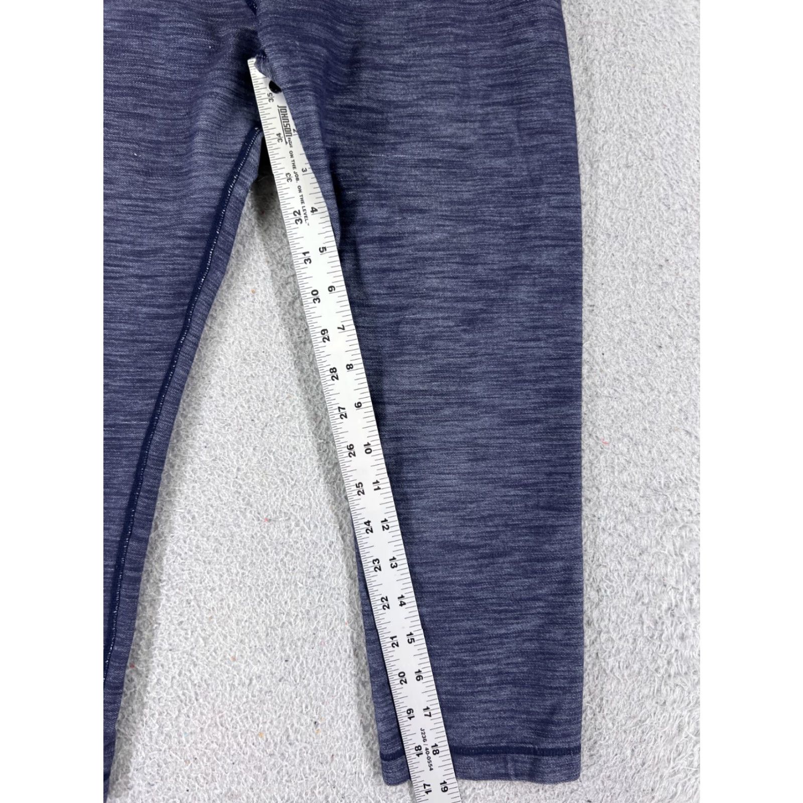 Lululemon VINTAGE Lululemon Wunder Under Crop Pants Women 6 Blue 20" Inseam Cropped Pockets Athleisure Size 28" / US 6 / IT 42 - 5 Thumbnail