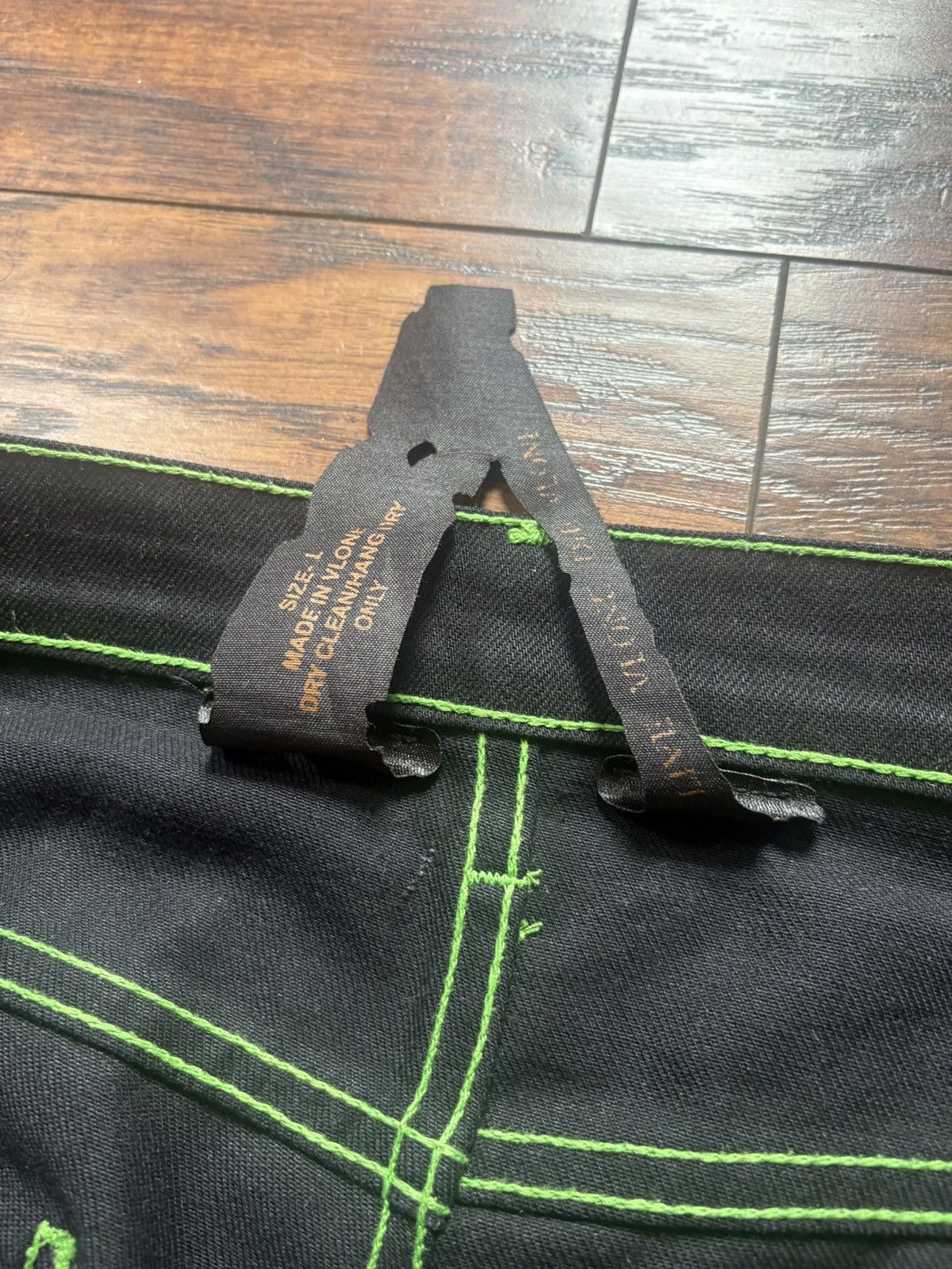 Vlone 2018 LIVE ALONE DIE ALONE Old English Green Denim Size US 34 / EU 50 - 5 Thumbnail