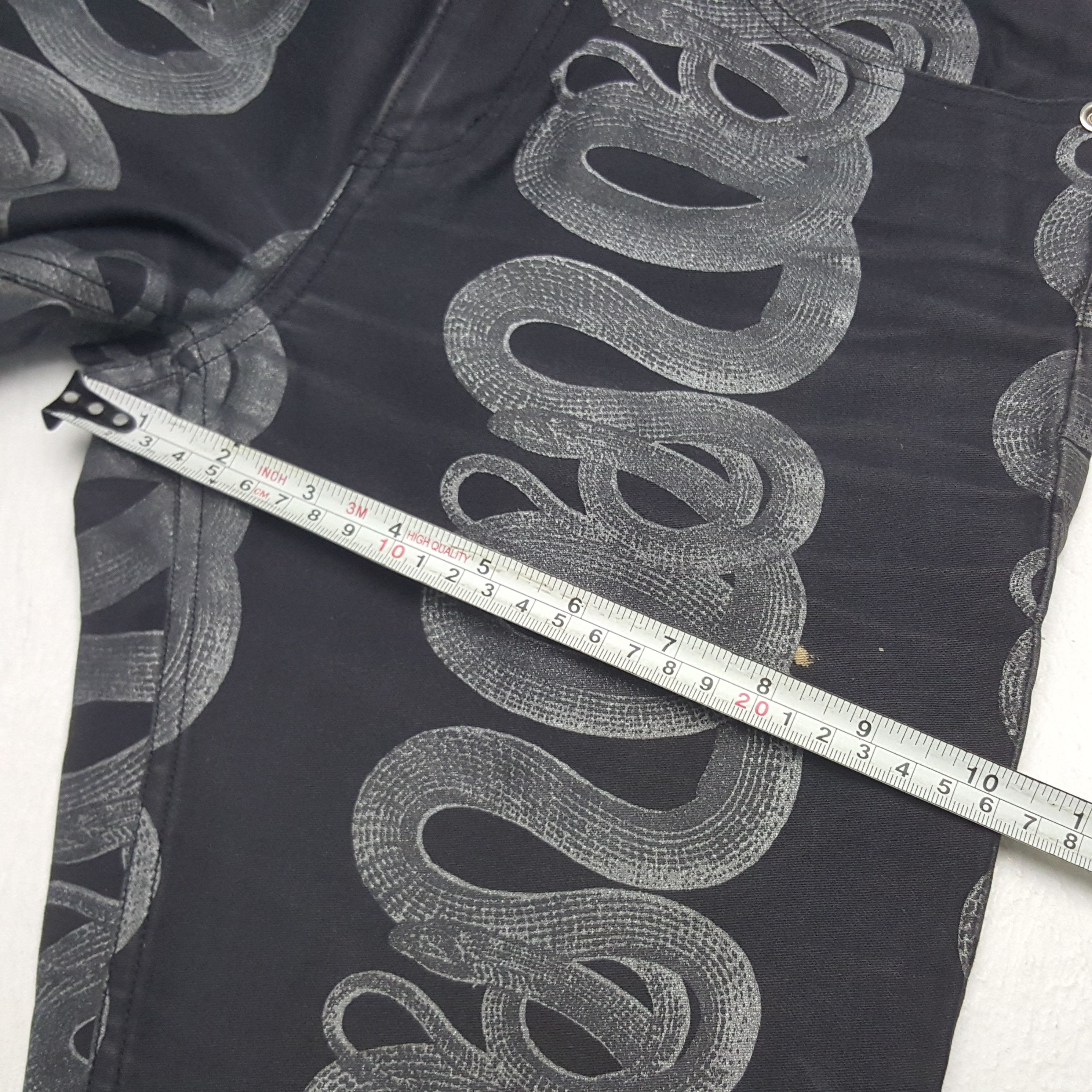 Hysteric Glamour × Japanese Brand × Vintage Vintage Hysteric Glamour Snake Art Japanese Denim Jeans Size 25" / US 0 / IT 36 - 9 Thumbnail