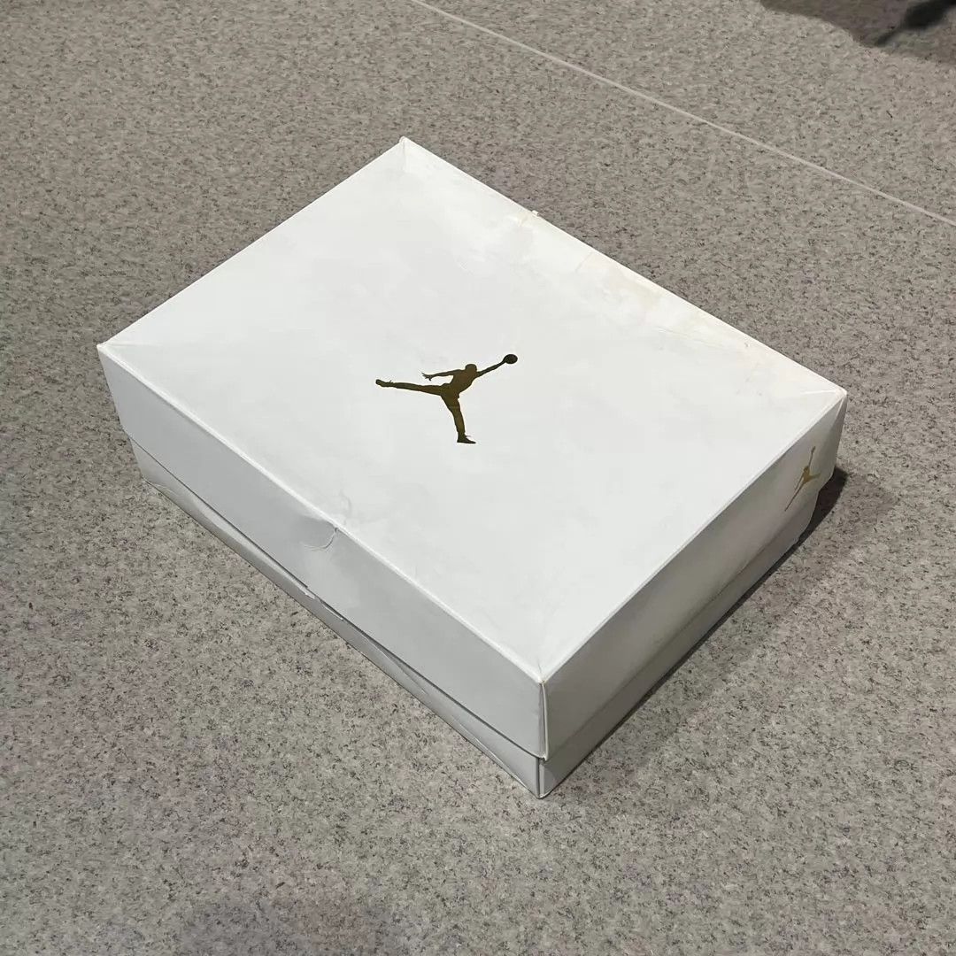 Nike AJ12 OVO Platinum White 44 EU Mint Worn 2x Size US 11 / EU 44 - 9 Thumbnail