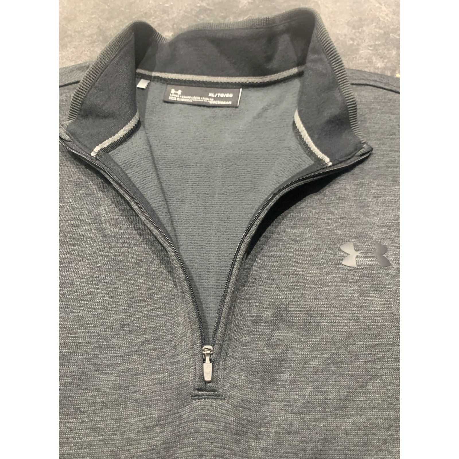 Under Armour Under Armour Mens XL Gray Heathered HeatGear 1/4 Zip Pullover Sweater Golf Preppy Microfiber Size US XL / EU 56 / 4 - 3 Thumbnail