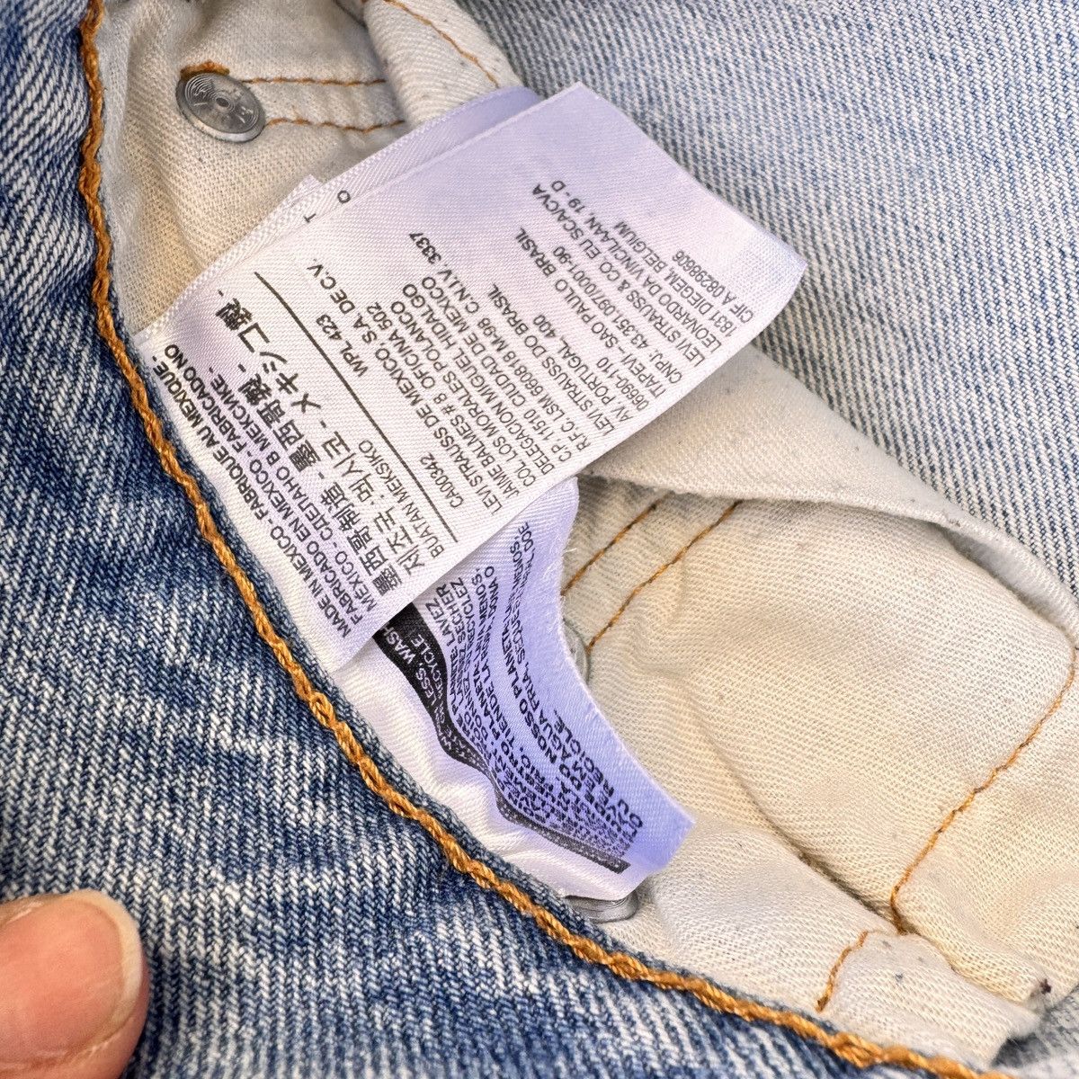 Levi's × Levi's Vintage Clothing × Vintage Levi’s 510 Skinny Fit Light Wash Denim – Classic & Clean Size US 29 - 4 Thumbnail