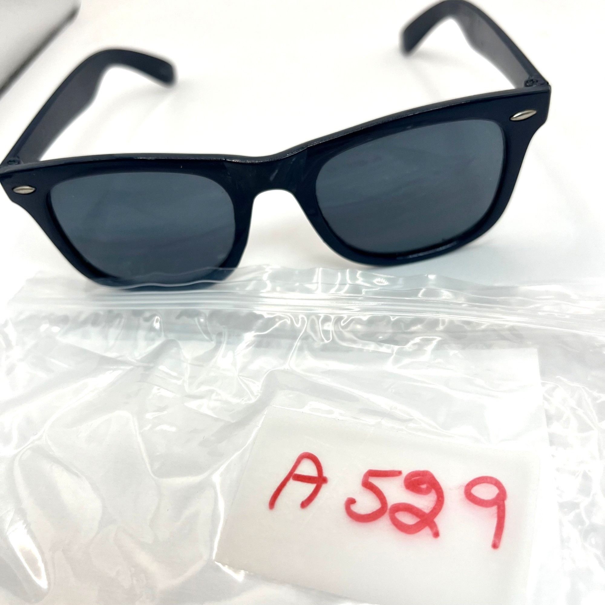 Other Classic Navy Blue Sunglasses A529 Size ONE SIZE - 4 Thumbnail