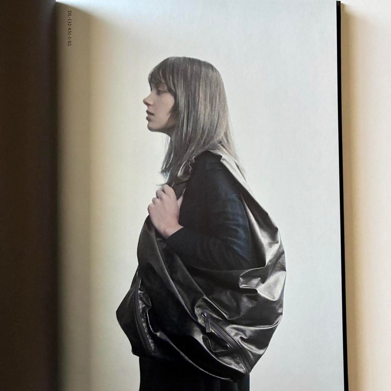 Japanese Brand × Yohji Yamamoto Yohji Yamamoto discord A/W 2025 Collection catalog Size ONE SIZE - 2 Thumbnail