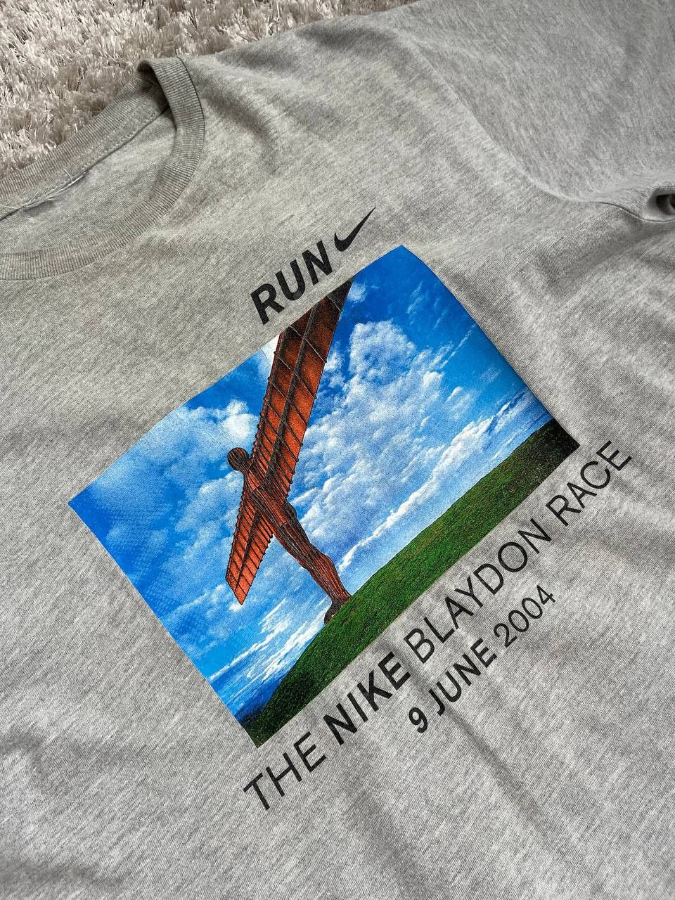 Nike × Vintage Vintage 2004 Nike The Blaydon Race Running T-shirt Size US L / EU 52-54 / 3 - 4 Thumbnail