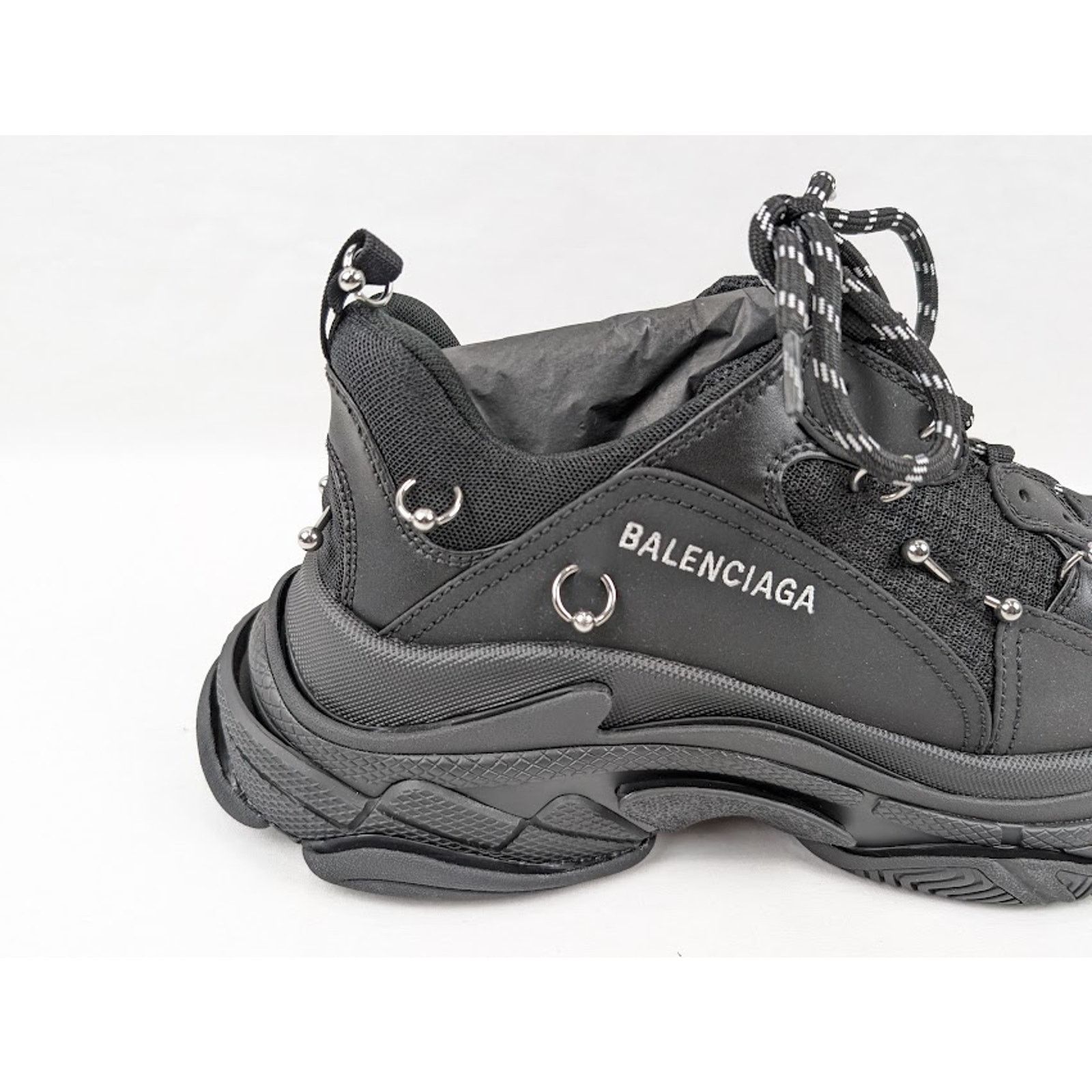 Balenciaga o1rshd1 Triple S Soccer Sneakers in Black/Silver Size US 13 / EU 46 - 4 Thumbnail
