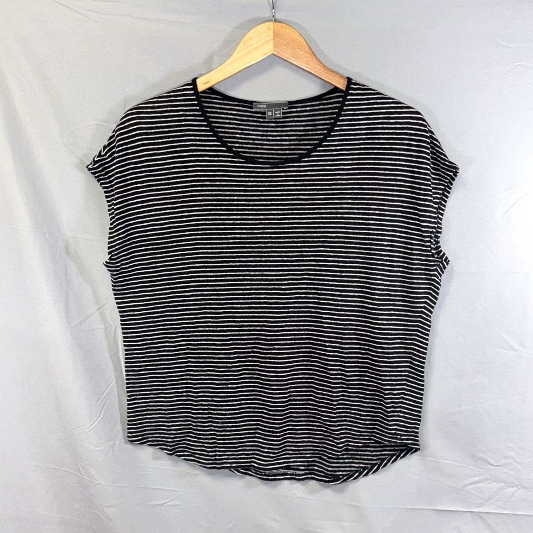 Vince Vince Shirt Womens XS Black White Striped Scoop Neck Cap Sleeve Lightweight T-Shirt Size XS / US 0-2 / IT 36-38 - 2 Thumbnail