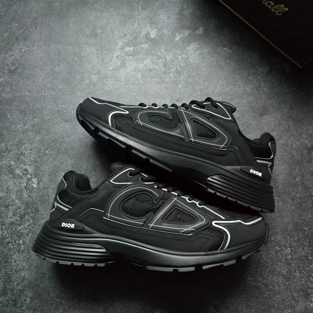 Dior Dior Black Lowtop Sneakers 30 Men Size US 10 / EU 43 - 1 Thumbnail