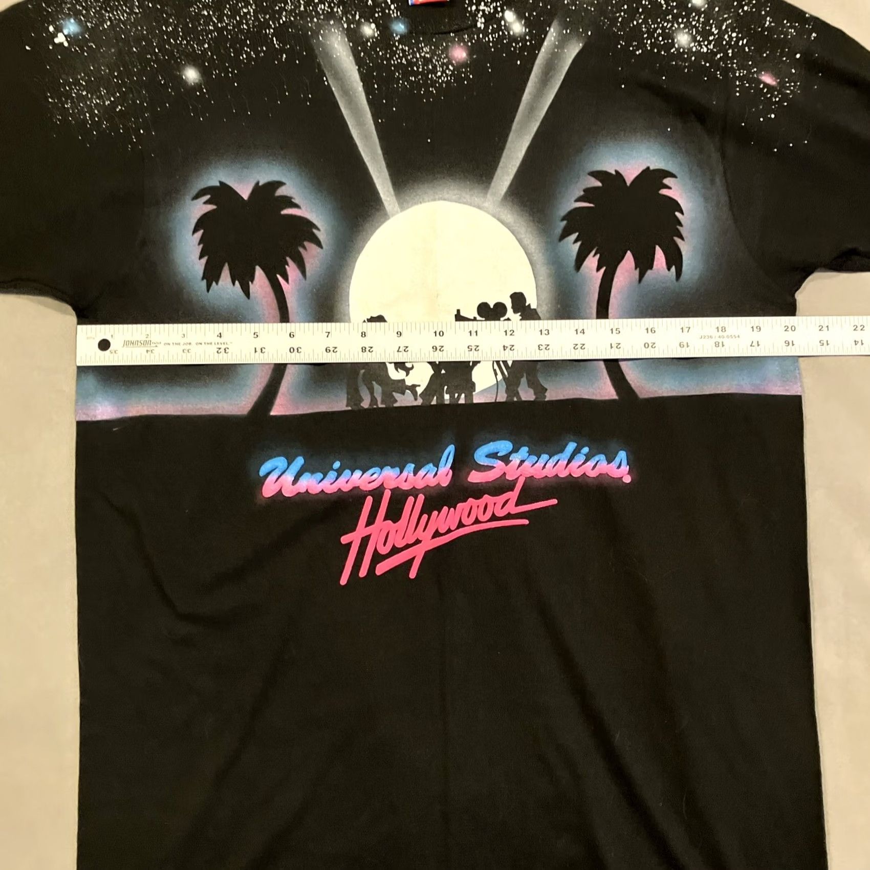 Fruit Of The Loom NWOT Universal Studios Hollywood Puff Print AOP Single Stitch T Shirt L Black Cotton 1990s Graphic Tee Mens Size US L / EU 52-54 / 3 - 4 Thumbnail