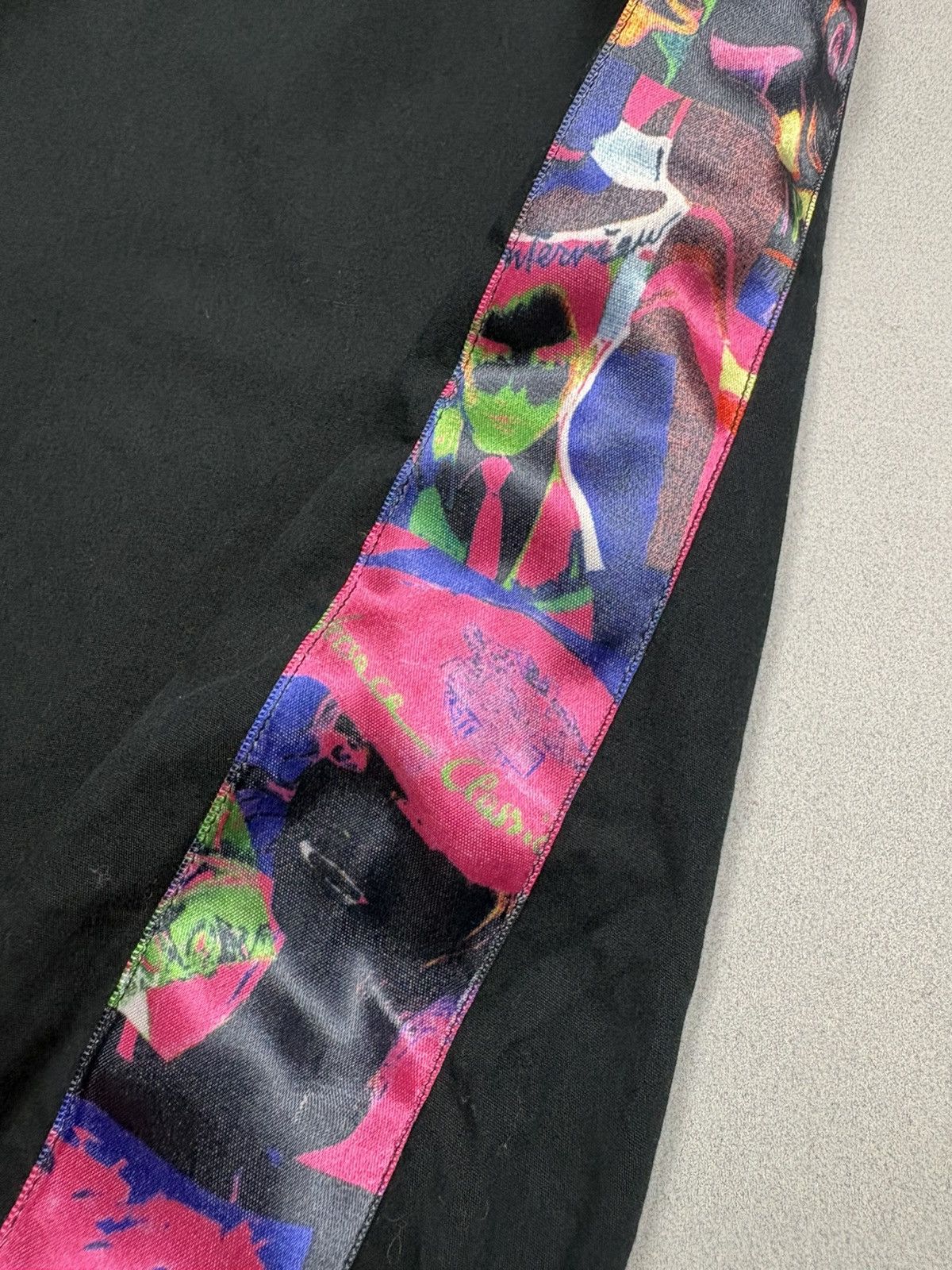 Versace Versace Classic 90s Art Panel Shirt Graphic Inserts Archive Size US M / EU 48-50 / 2 - 13 Thumbnail