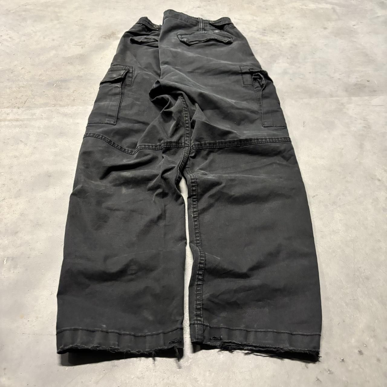 Japanese Brand × Vintage Crazy Vintage Y2K:2000s Black Streetwear Skater Cargo Pants! Size US 32 / EU 48 - 4 Thumbnail