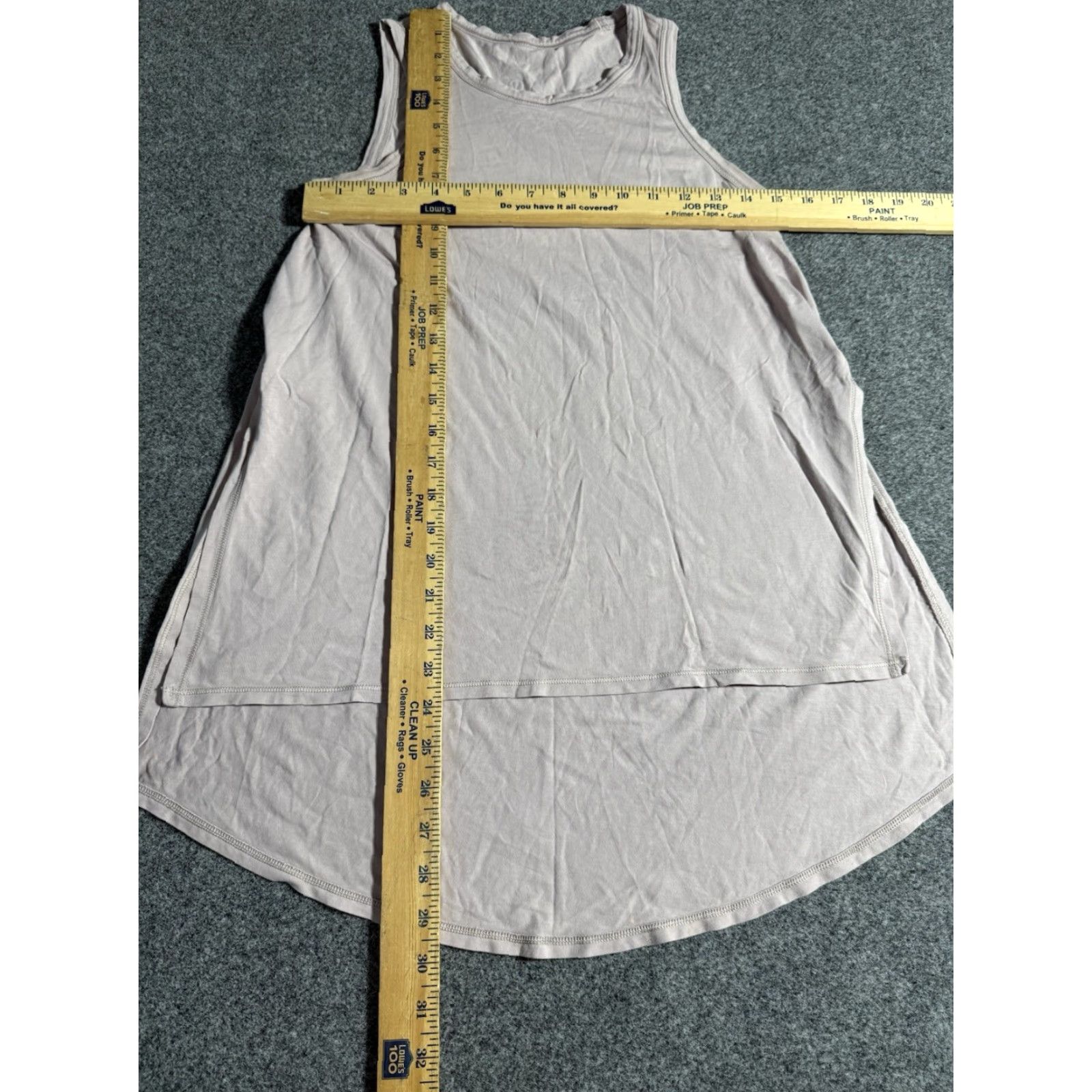 Lululemon Lululemon Tank Light Pink Sleeveless Crew Neck 6 Women Athletic Basic Shirt Top Sleeveless Tank Crewneck Light Pink Pant? Size M / US 6-8 / IT 42-44 - 5 Thumbnail