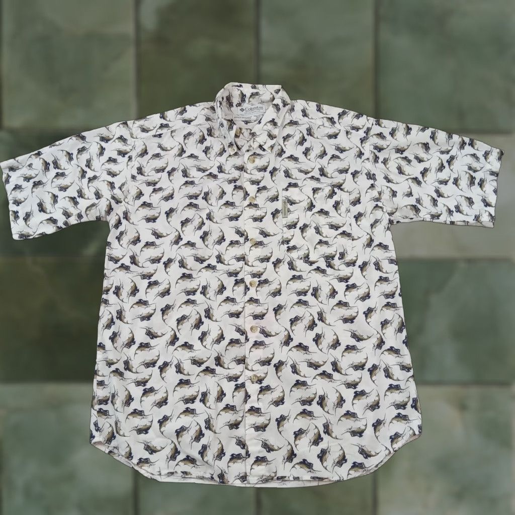 Vintage Columbia Button-Up Shirt Mens Medium White Short Sleeve Casual Fish Theme Size US M / EU 48-50 / 2 - 1 Thumbnail