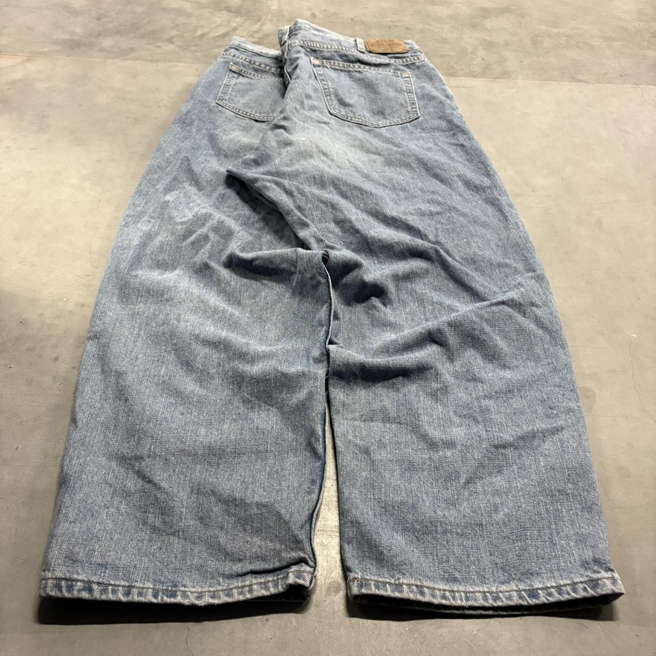 Old Navy × Vintage Crazy Vintage Y2K/2000s Super Baggy Old Navy Medium Wash Denim Jeans! Size US 38 / EU 54 - 6 Thumbnail