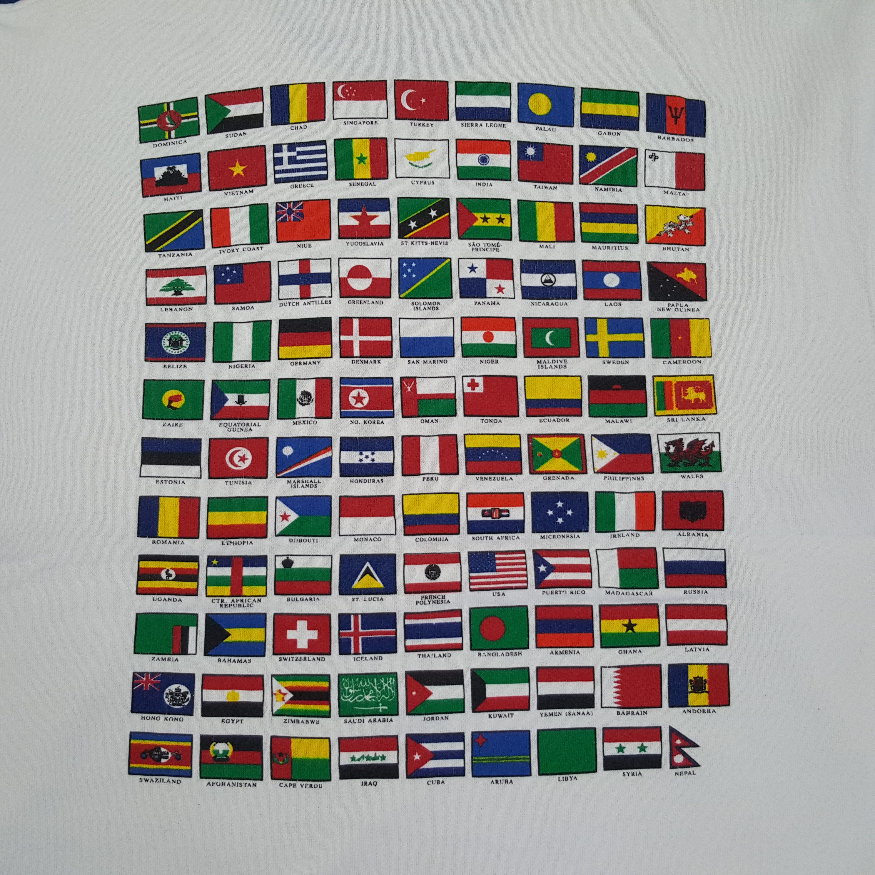 Vintage Vintage World Class Citizen National Flag Sweatshirt Size US L / EU 52-54 / 3 - 4 Thumbnail