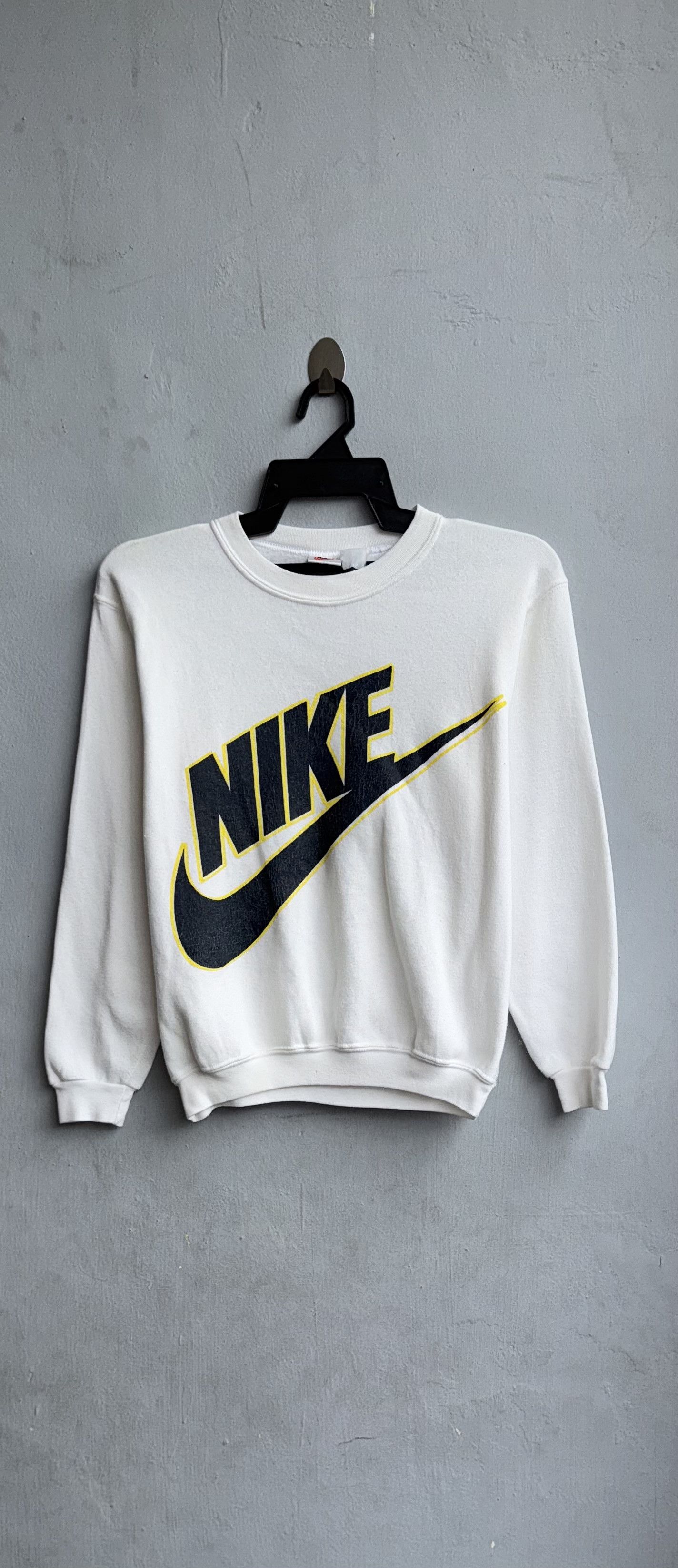 Nike Nike Vintage Sweatshirt Size US S / EU 44-46 / 1 - 1 Thumbnail