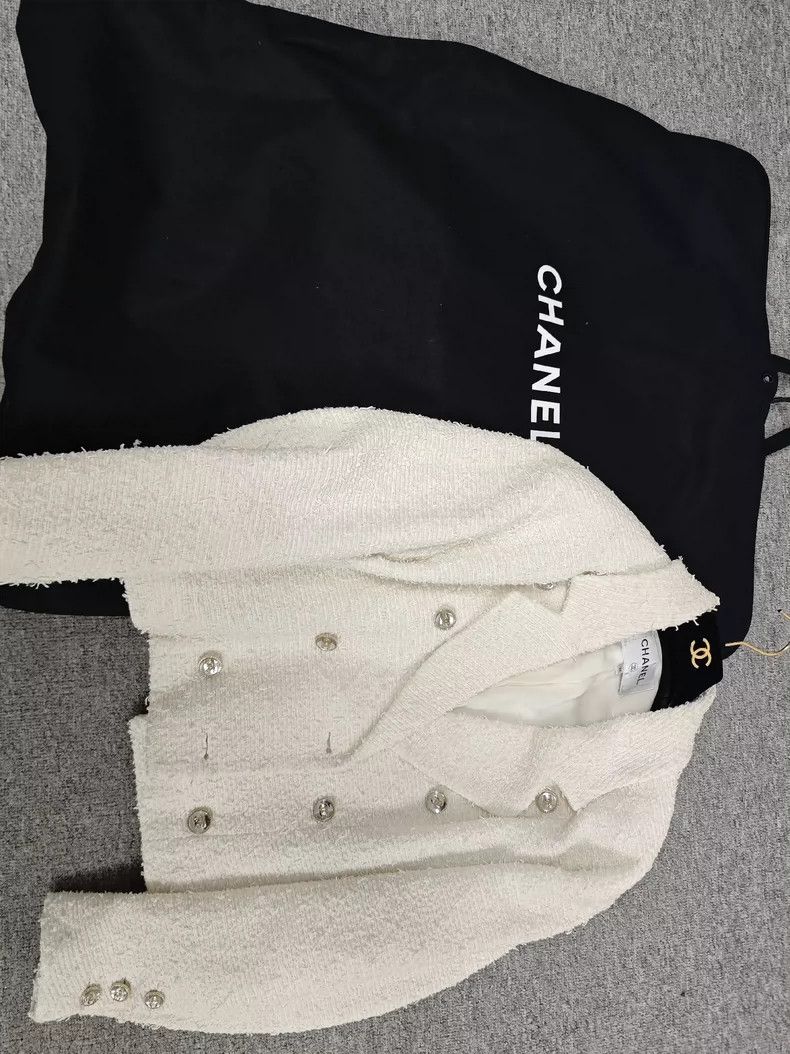 Chanel Chanel 21 Spring and Summer White Woven jacket 2504-Nextarr Size XXS / US 00 / IT 34 - 1 Thumbnail
