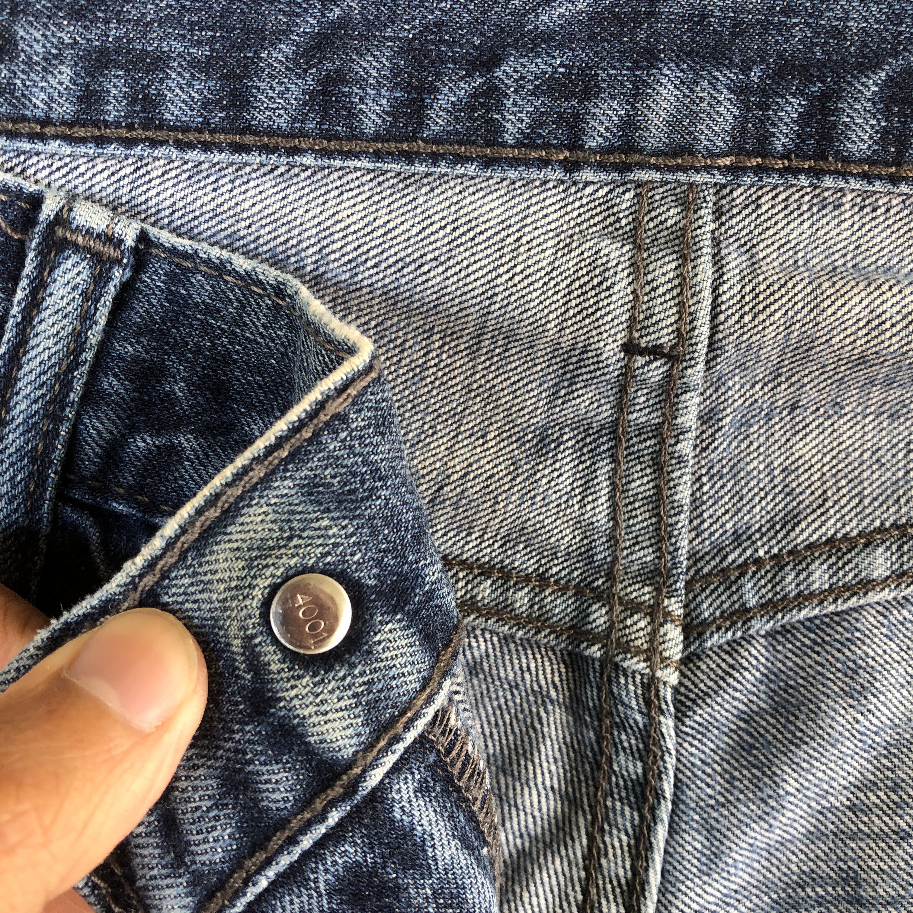 Levi's Vintage Levis 514 Jeans Distressed Levi's Faded Wash Denim Size US 36 / EU 52 - 7 Thumbnail